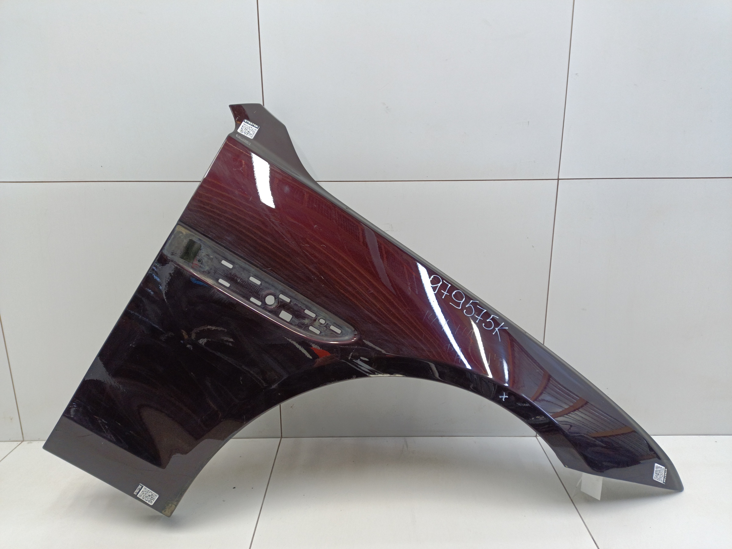 Крыло переднее правое Jaguar XF 2