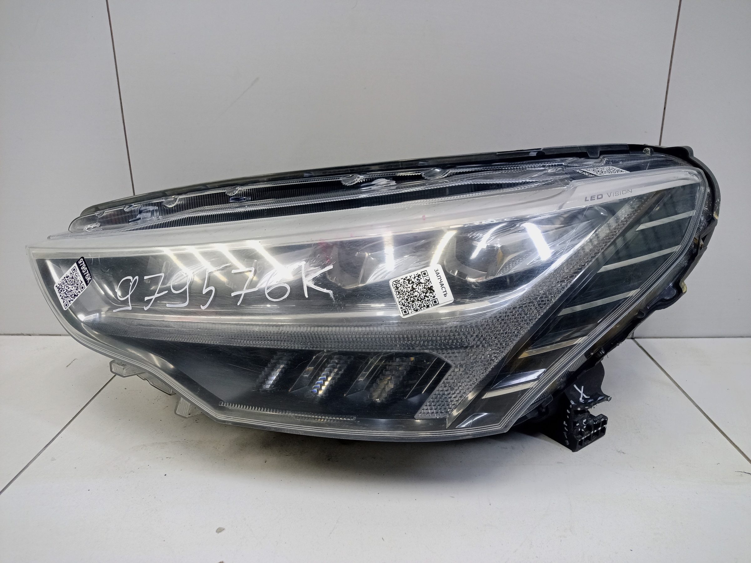 Фара передняя левая Haval Jolion LED