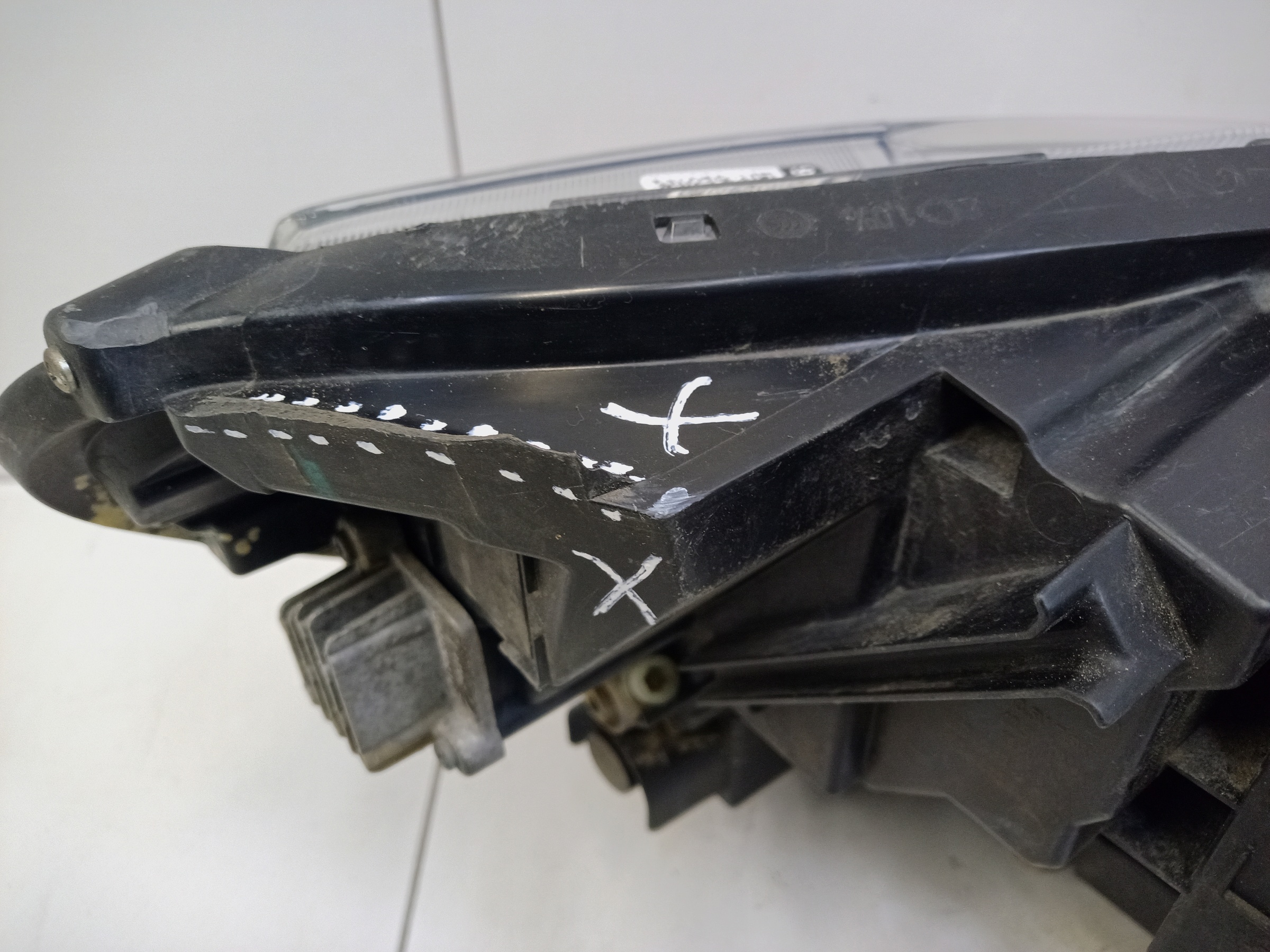 Фара передняя левая Haval Jolion LED