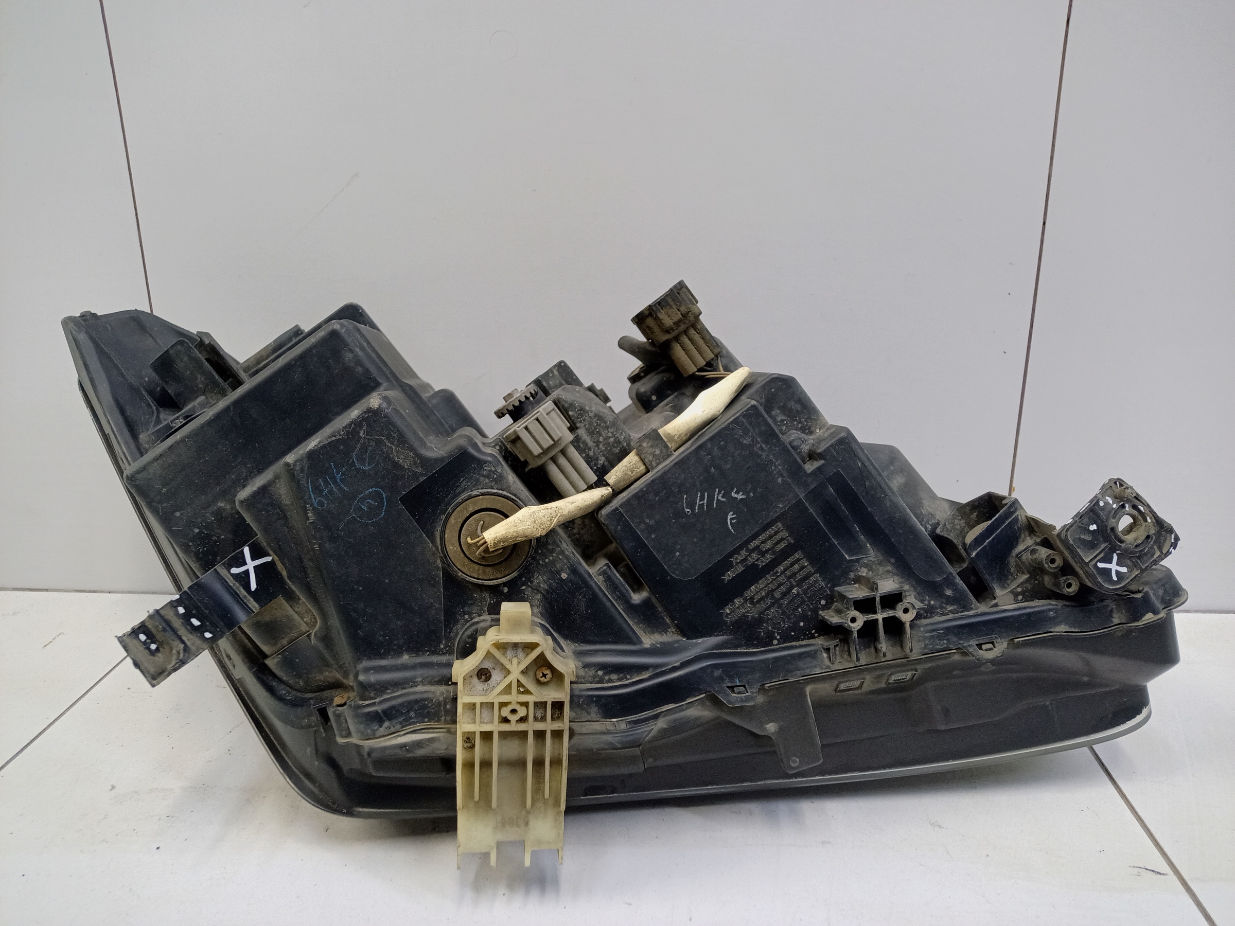 Фара передняя левая Infiniti QX80 1 Restail LED