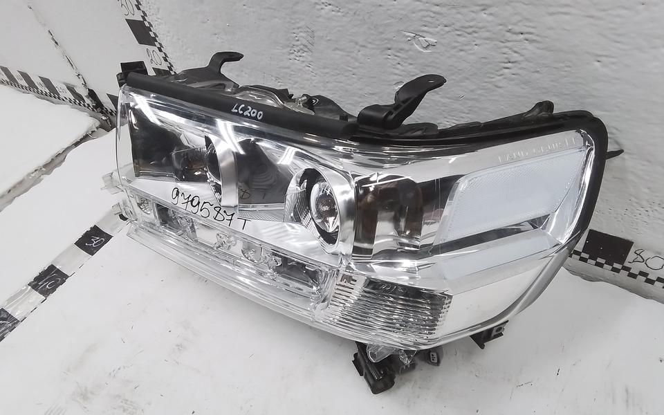 Фара передняя левая Toyota Land Cruiser 200 Restail 2 LED