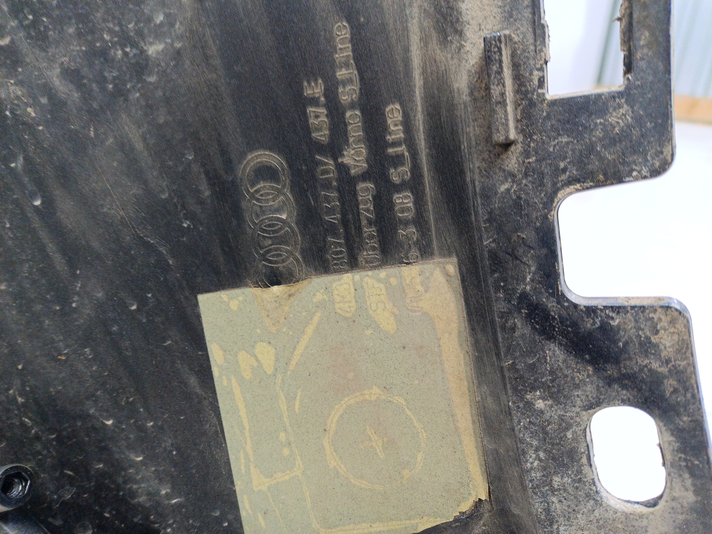 Бампер передний Audi Q8 S-Line