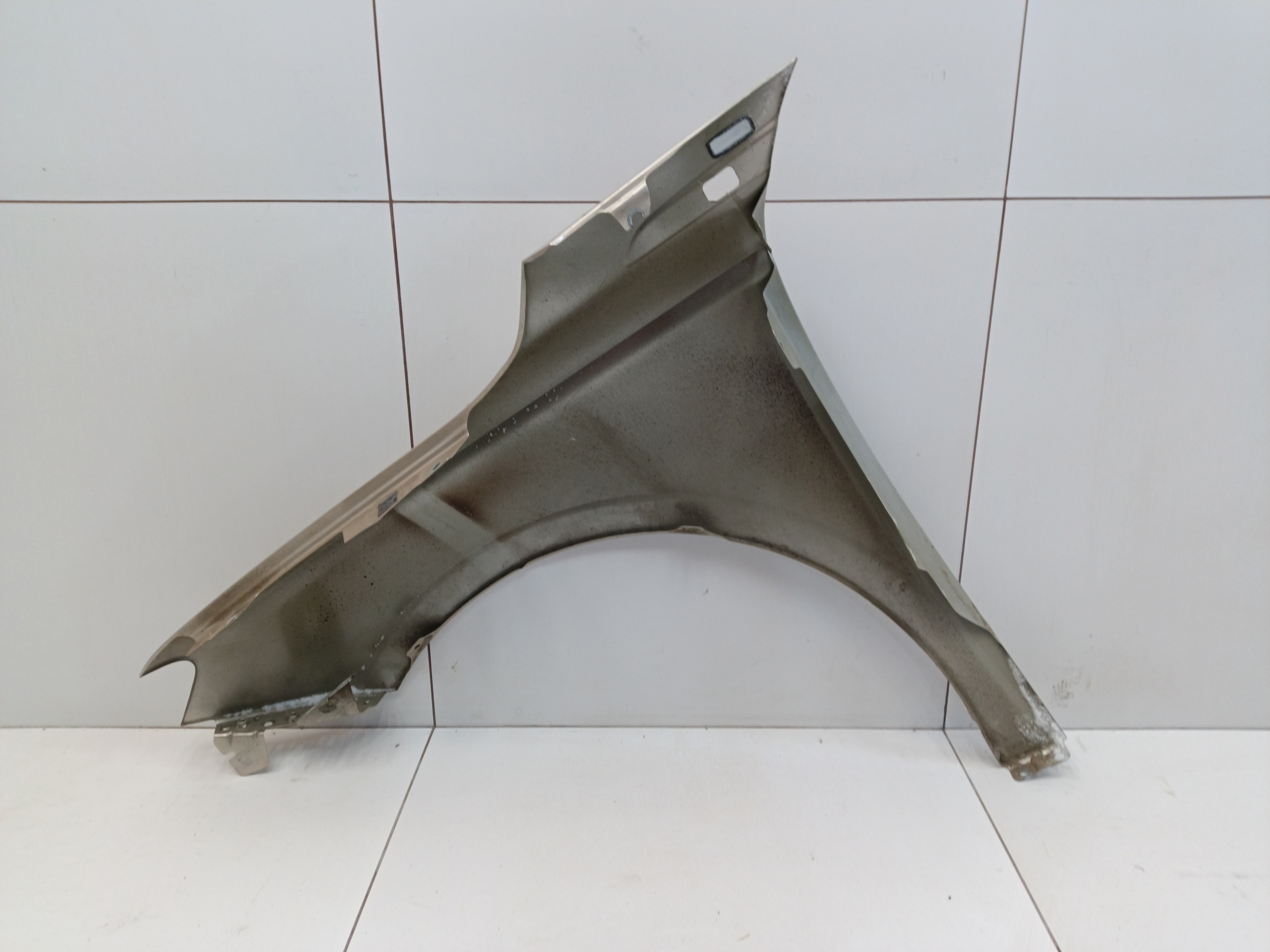 Крыло переднее правое Geely Emgrand 2