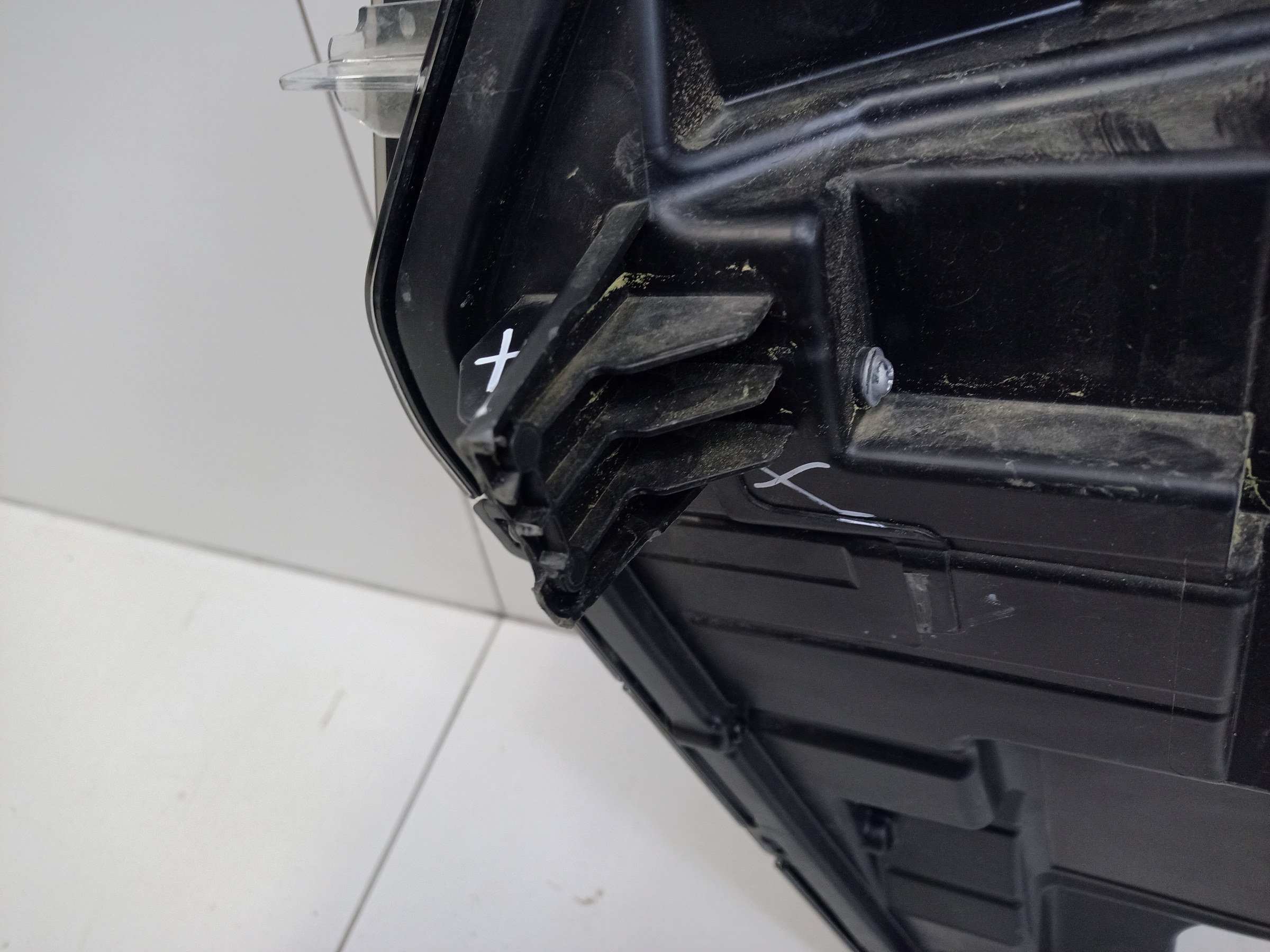 Фара ДХО передняя правая Gac M8 LED