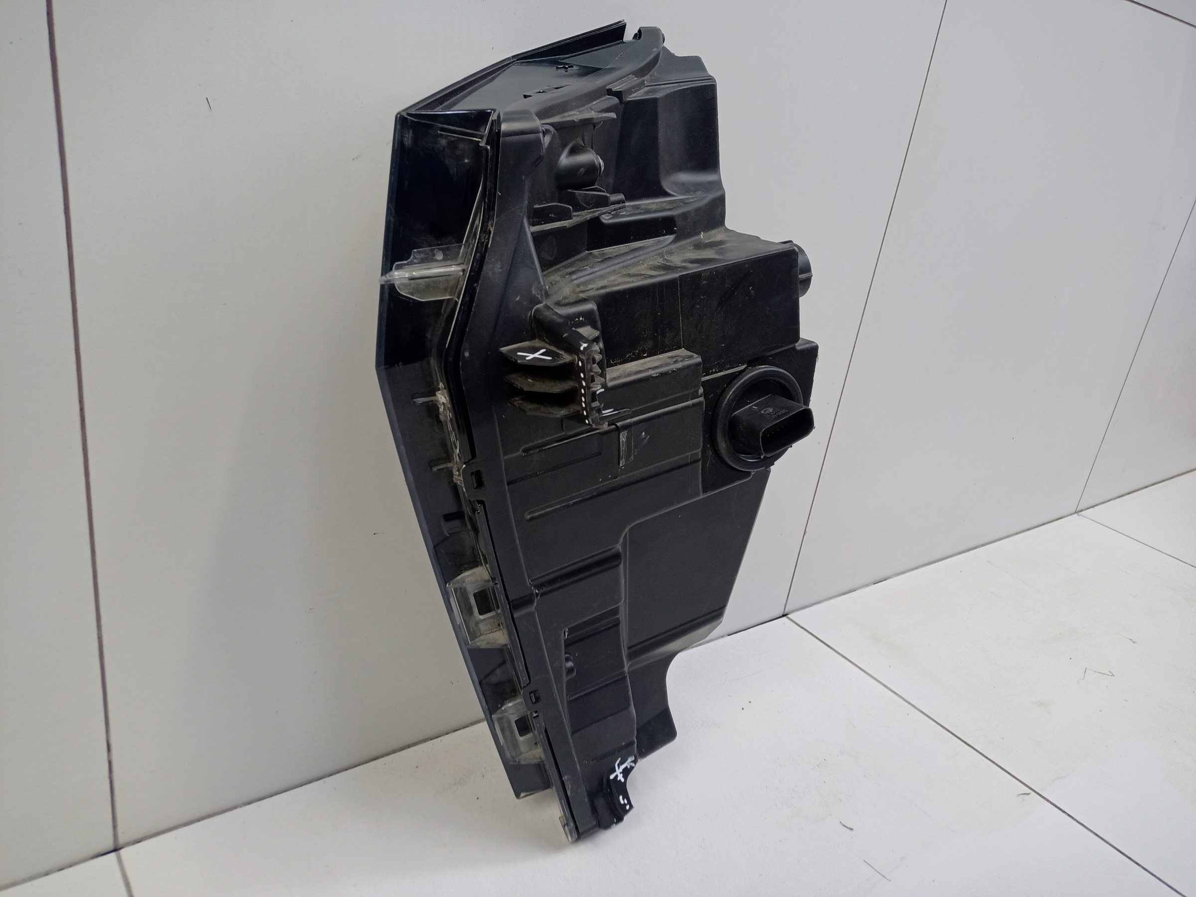 Фара ДХО передняя правая Gac M8 LED