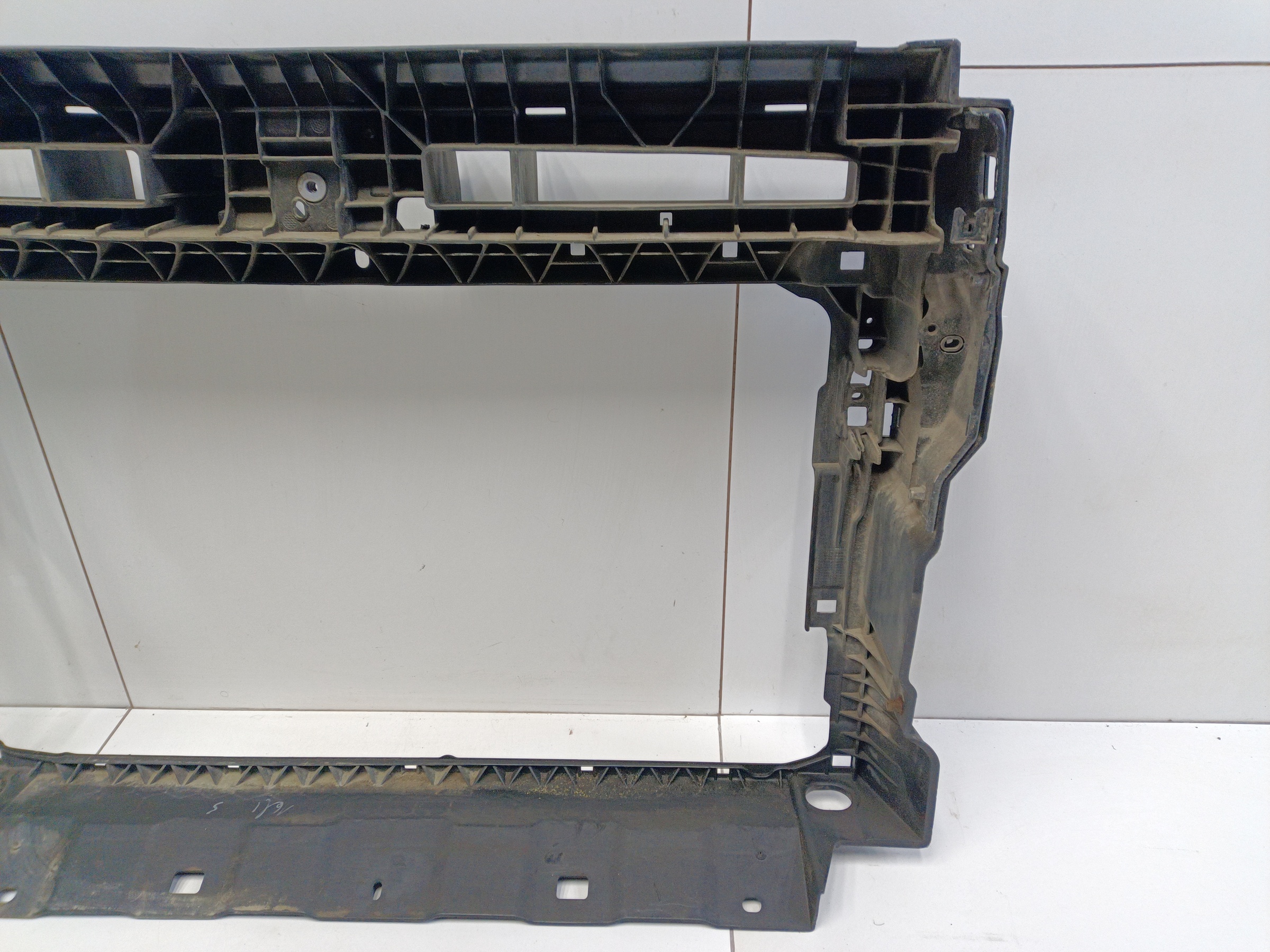 Панель передняя Volkswagen Tiguan 2 2.0L