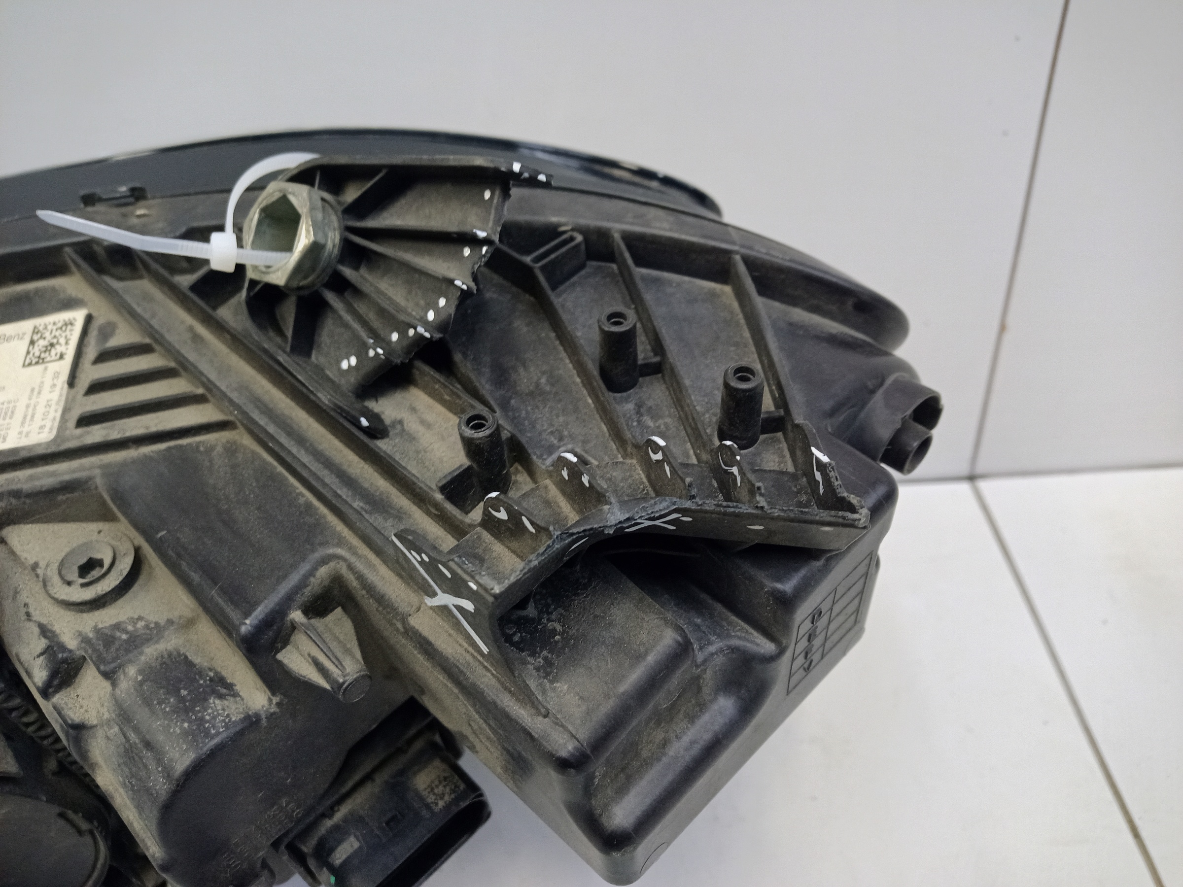 Фара передняя правая Mercedes Benz E-klasse W213 Restail LED