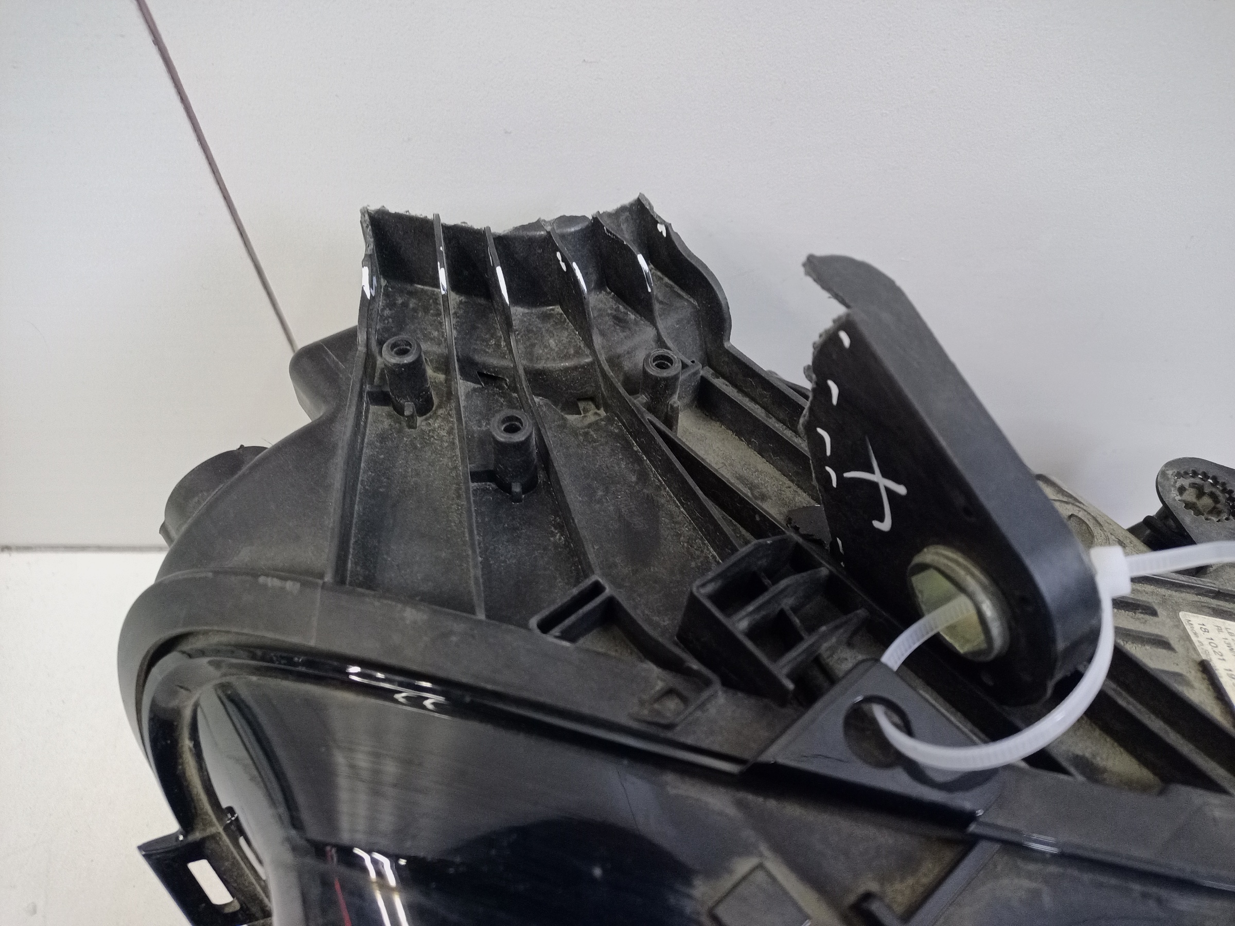 Фара передняя правая Mercedes Benz E-klasse W213 Restail LED