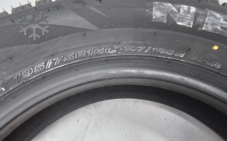 Комплект шин зимних шипованных Nexen Winguard Winspike LTV 195/75 R16С для ком. транспорта