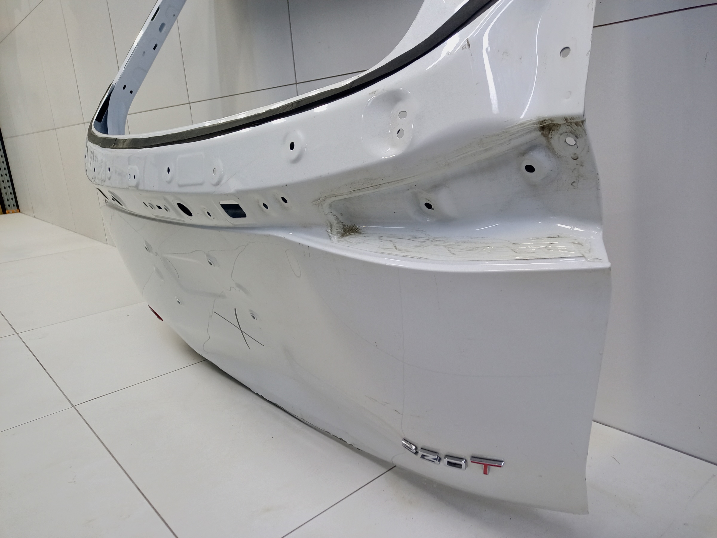 Крышка багажника Omoda C5 без датчика защемления