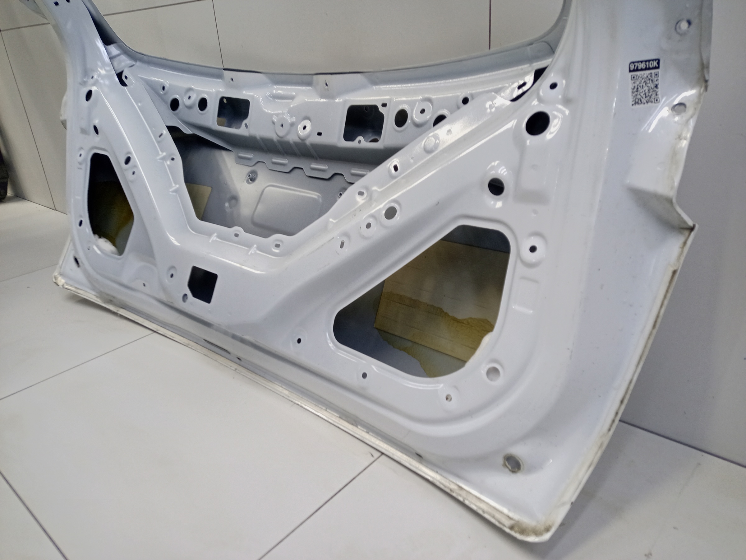 Крышка багажника Omoda C5 без датчика защемления