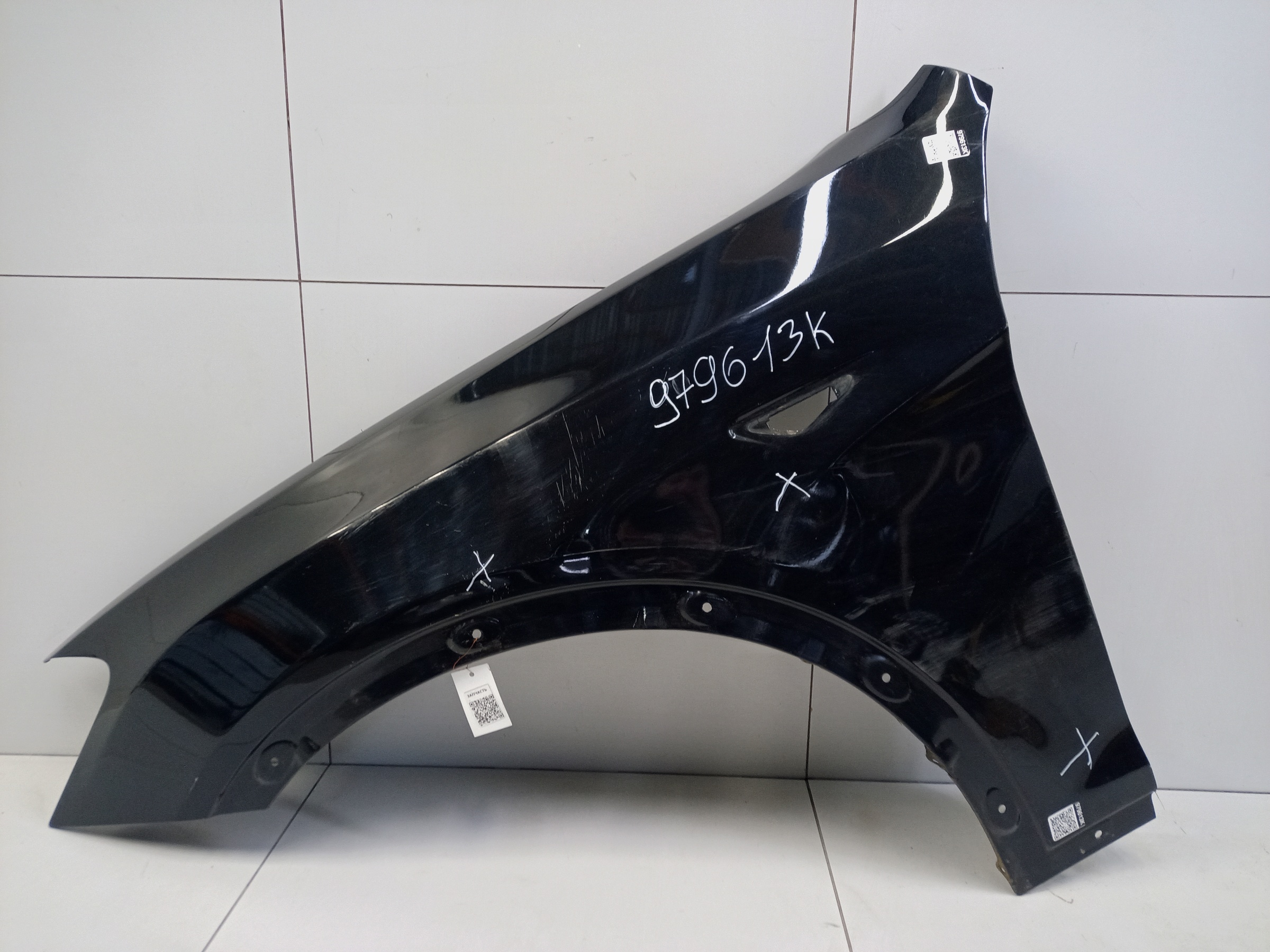 Крыло переднее левое BMW X3 F25