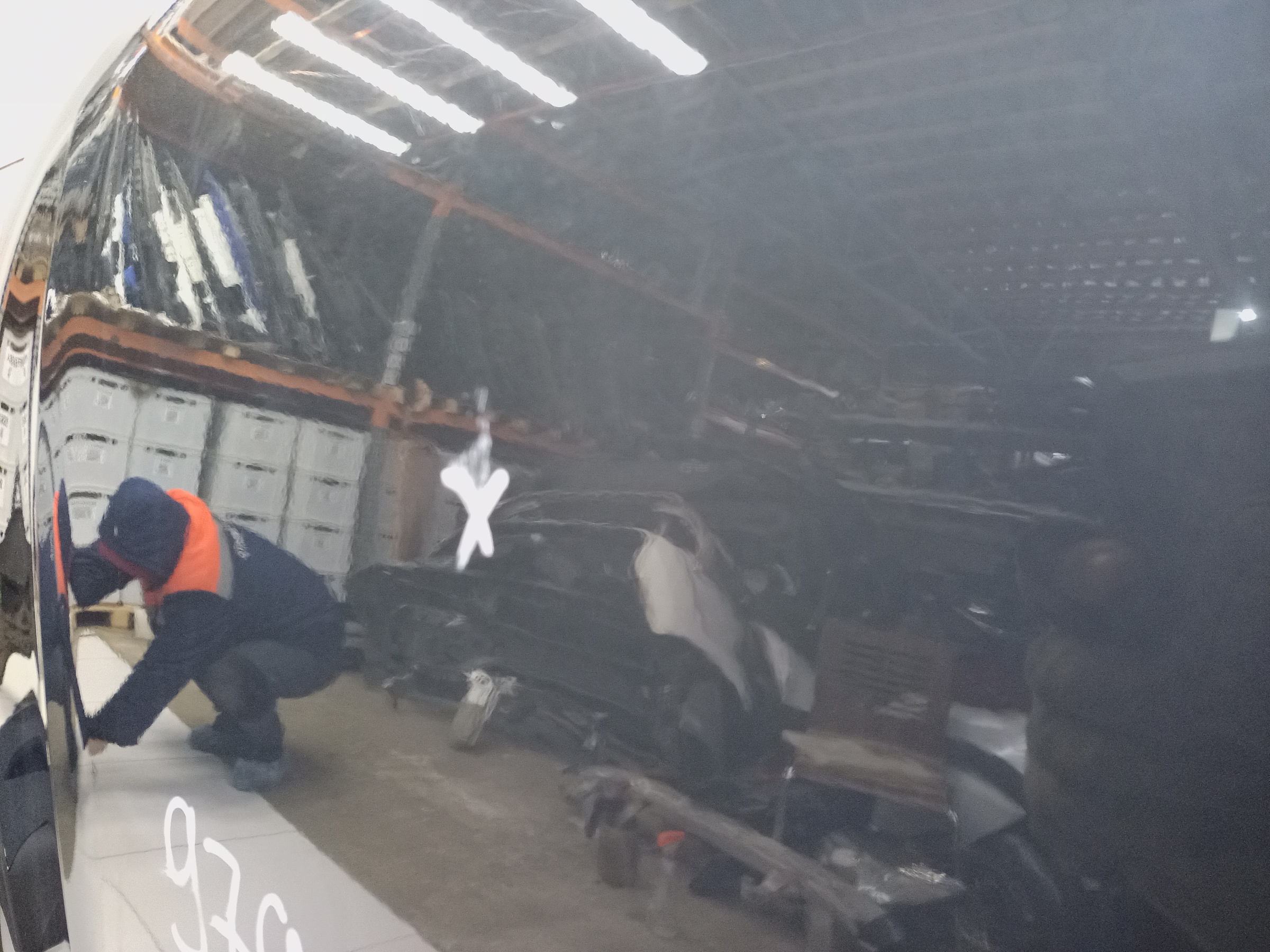 Капот Geely Monjaro