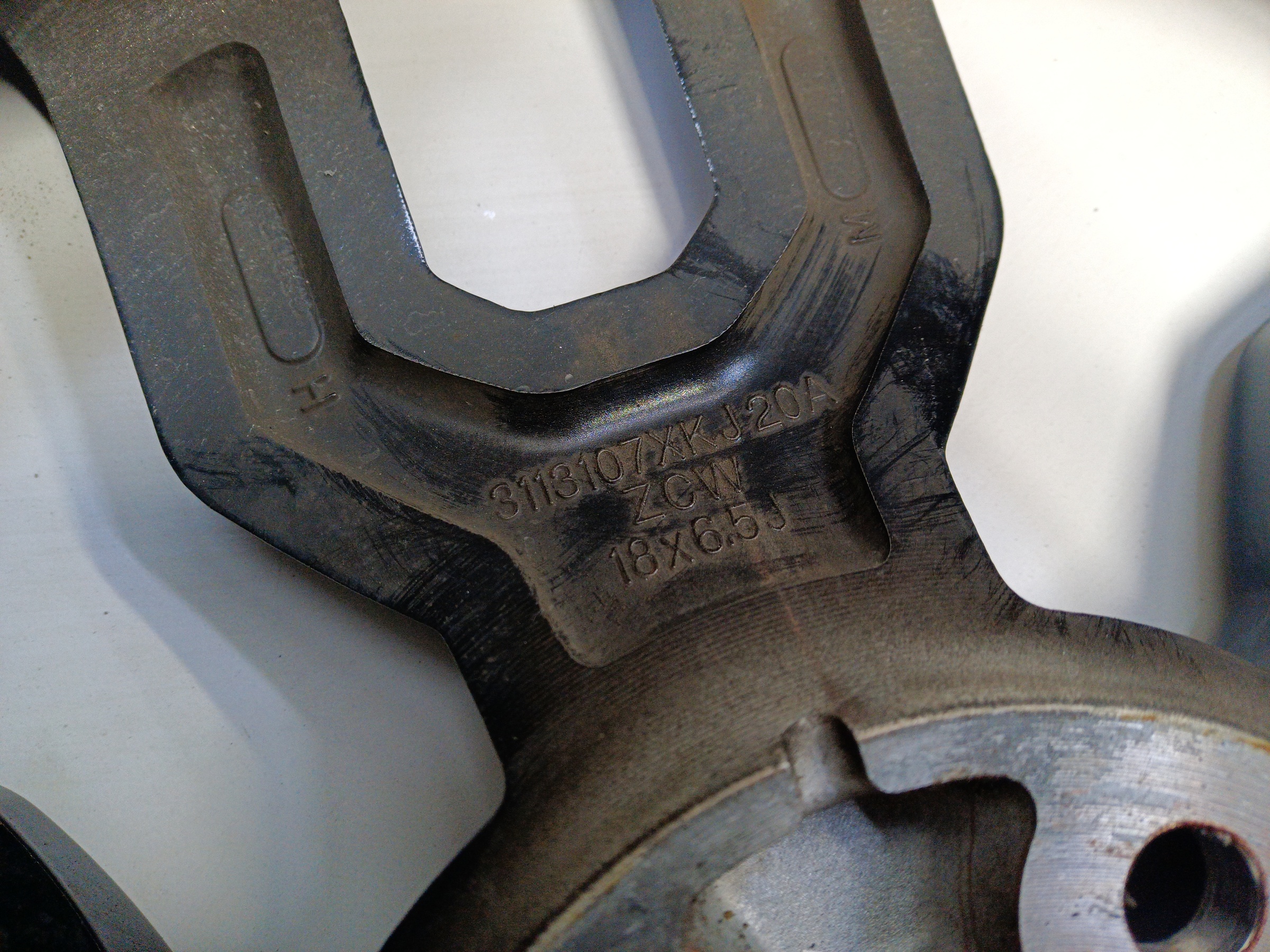 Диск колеса литой Haval H3 R18