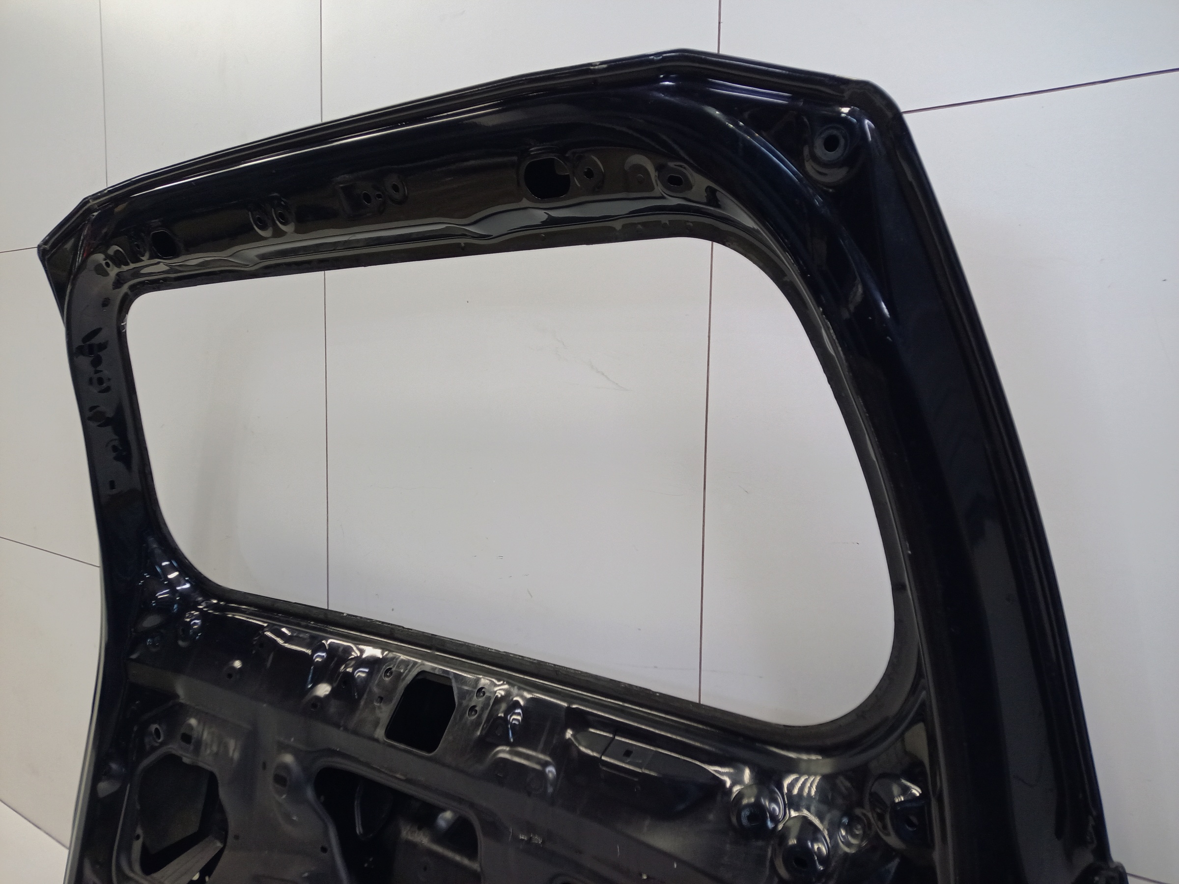 Крышка багажника Toyota Land Cruiser Prado 150 Restail 2