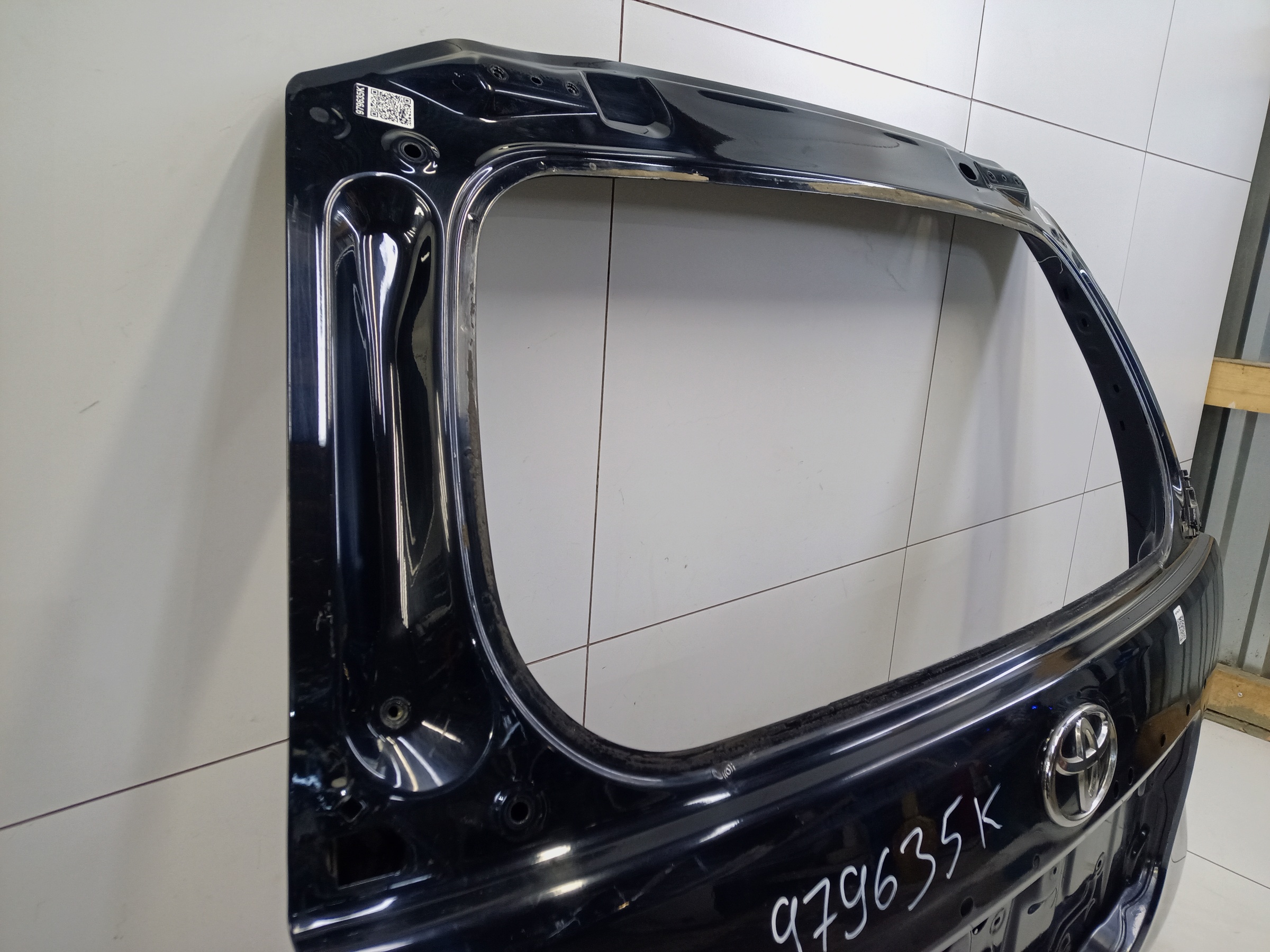 Крышка багажника Toyota Land Cruiser Prado 150 Restail 2