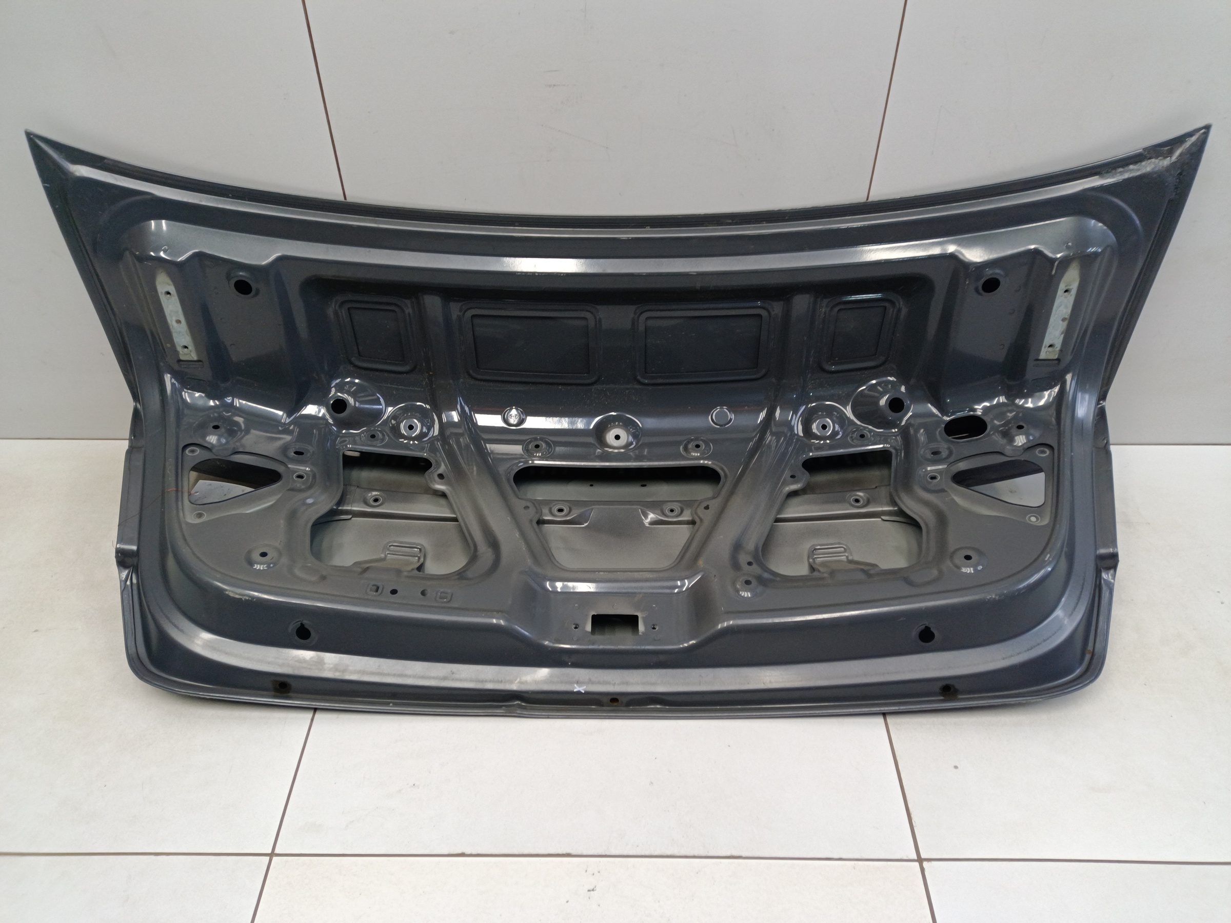 Крышка багажника Kia Rio 4 Sedan не под камеру