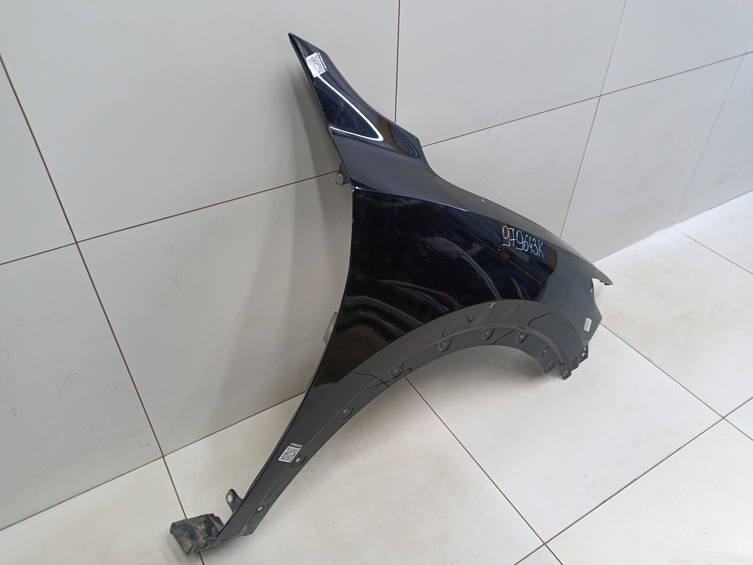 Крыло переднее правое Haval F7