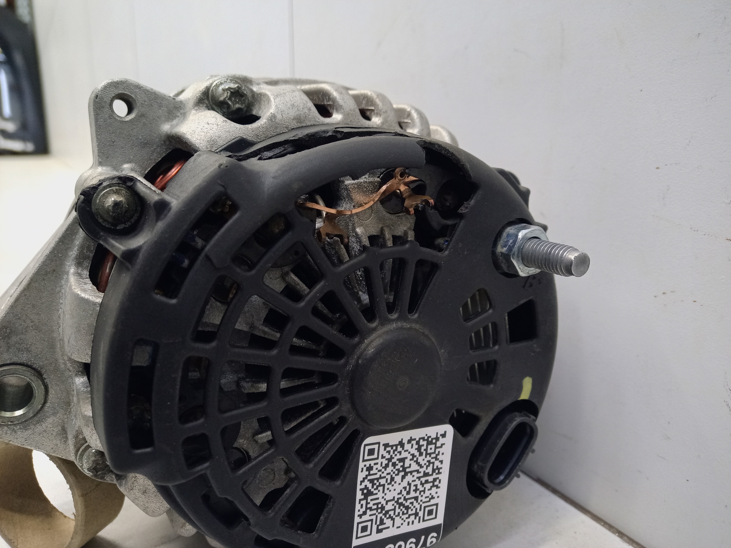 Генератор Haval F7