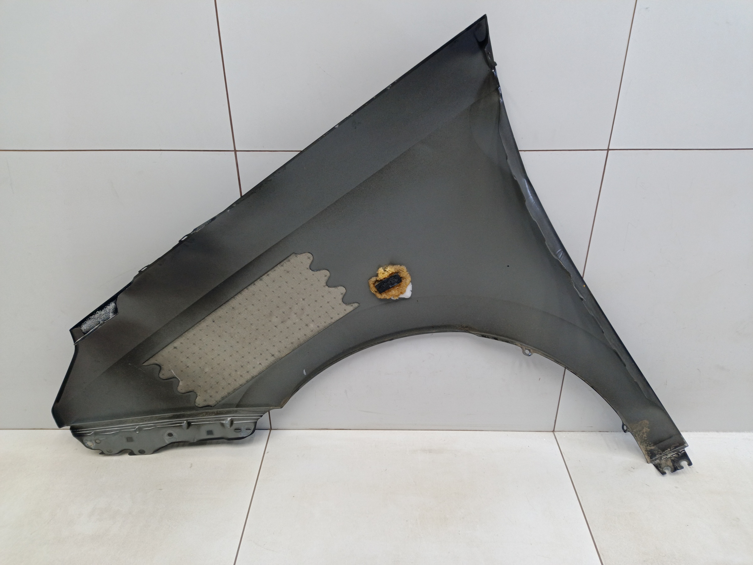 Крыло переднее правое Gac M8