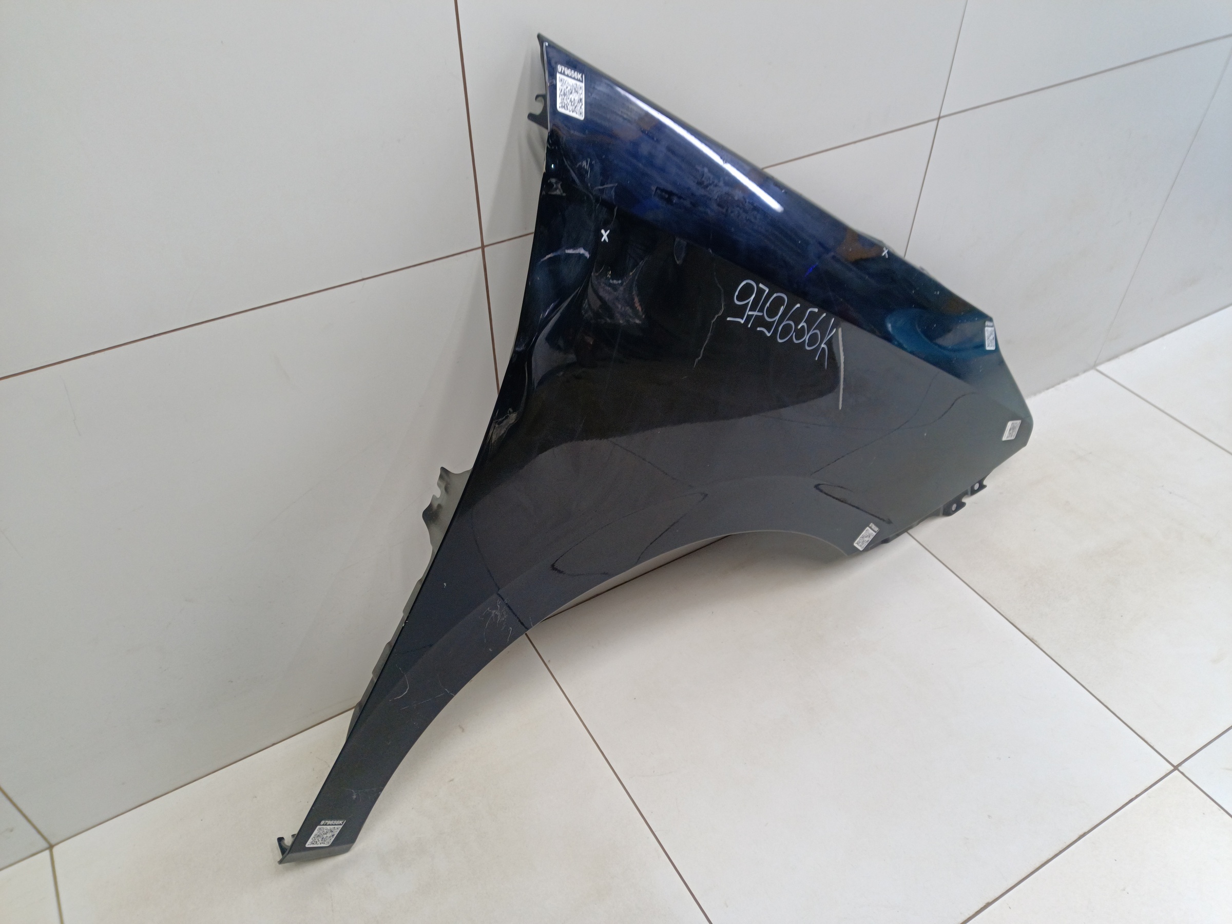 Крыло переднее правое Gac M8