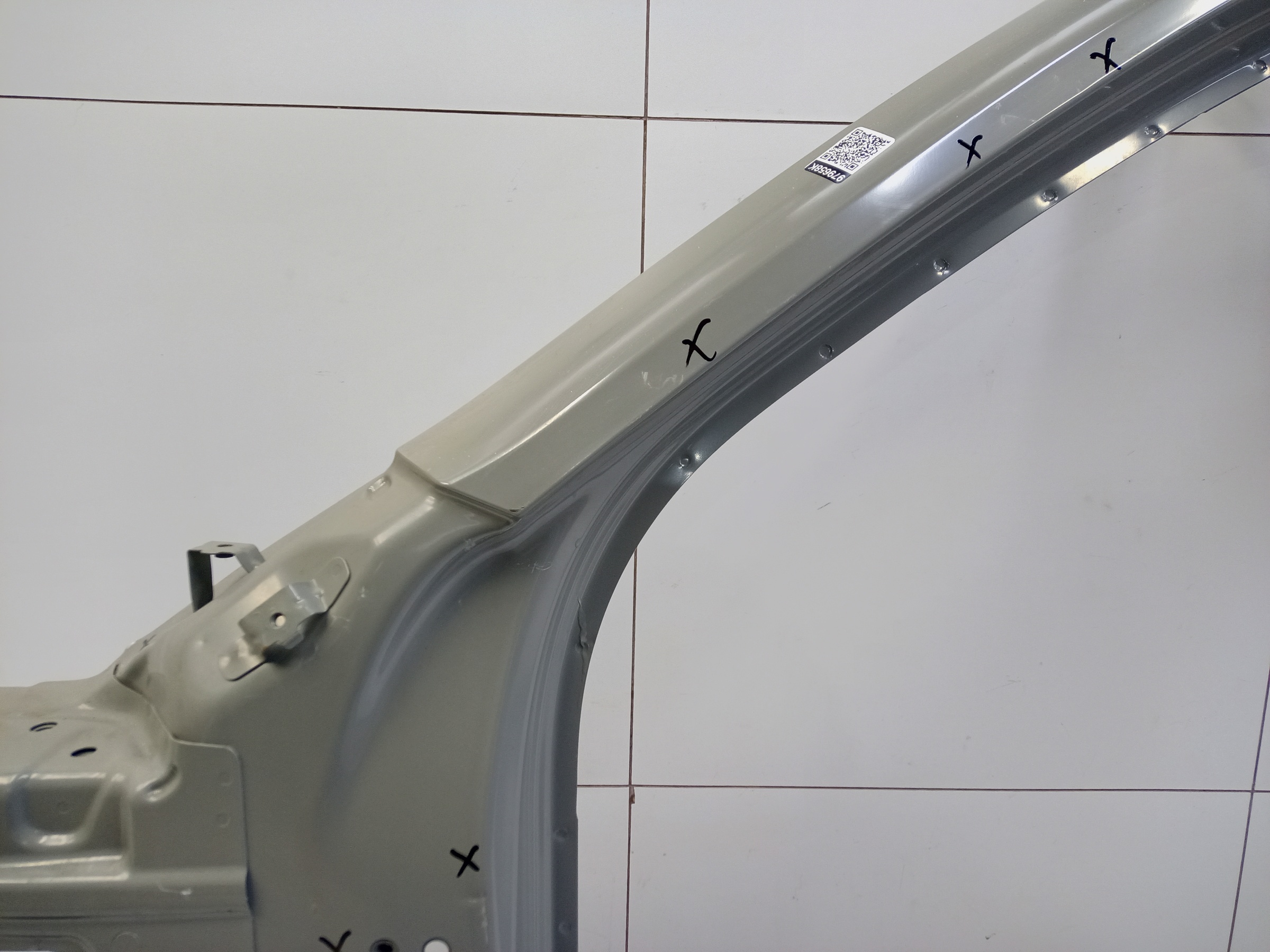 Панель кузова боковая левая Exeed VX