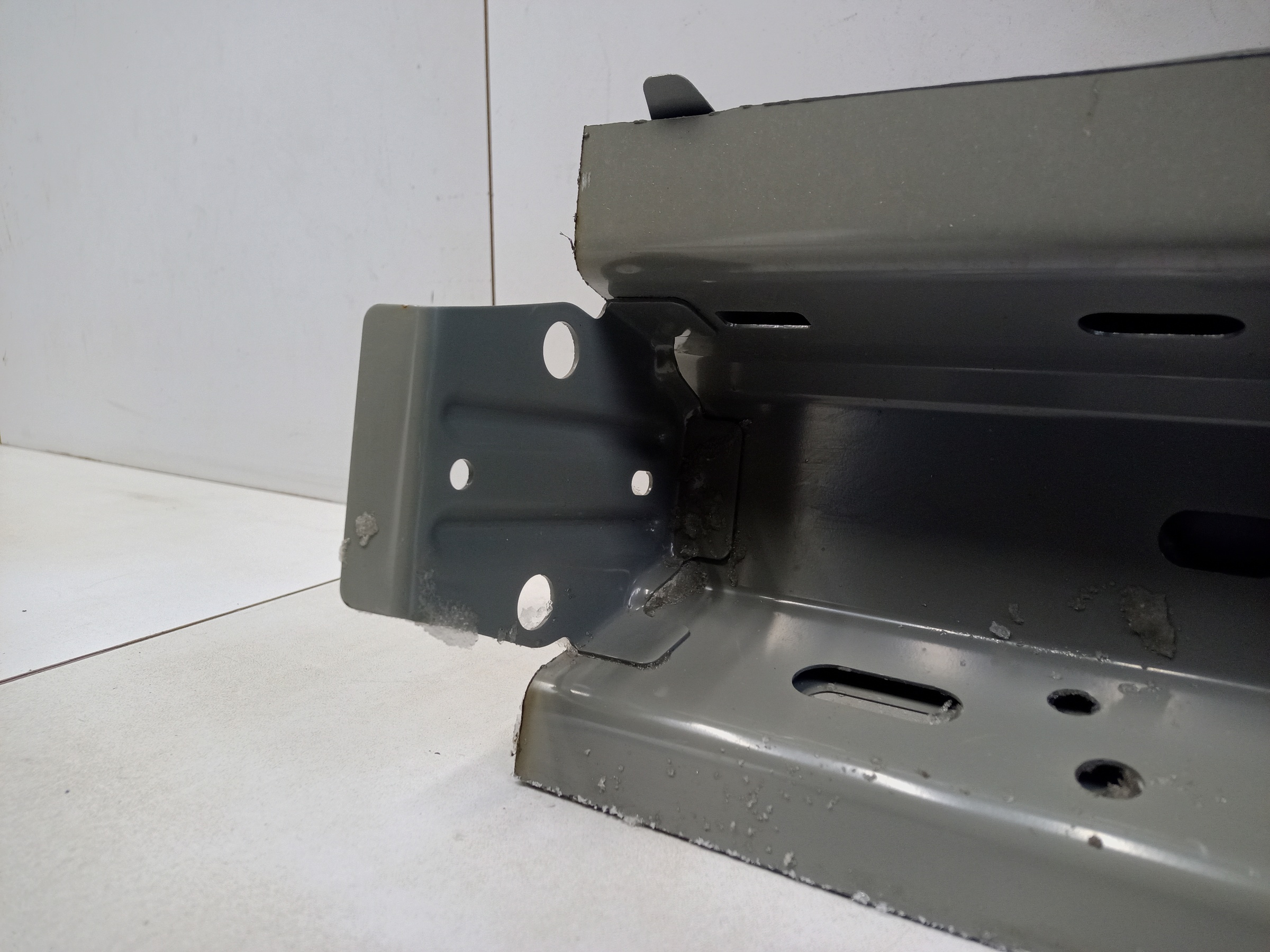 Панель кузова боковая левая Exeed VX