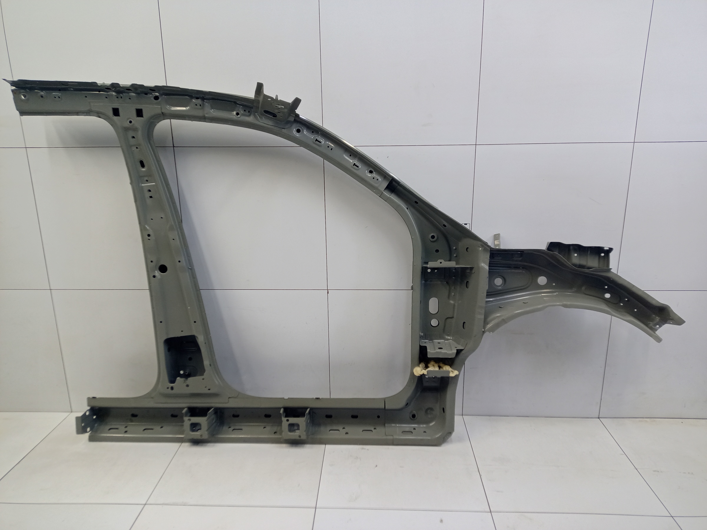 Панель кузова боковая левая Exeed VX