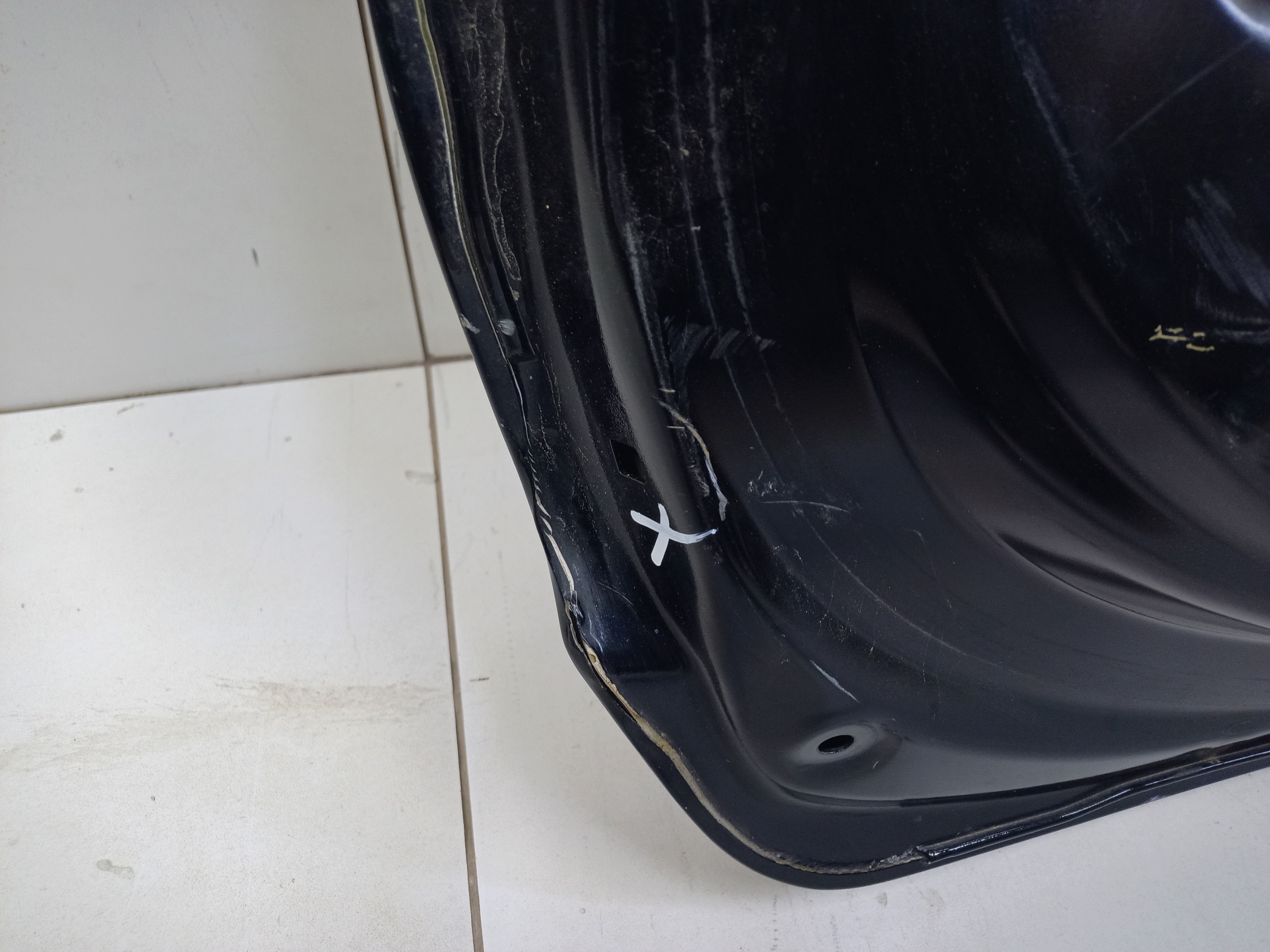 Крышка багажника Toyota RAV4 XA50