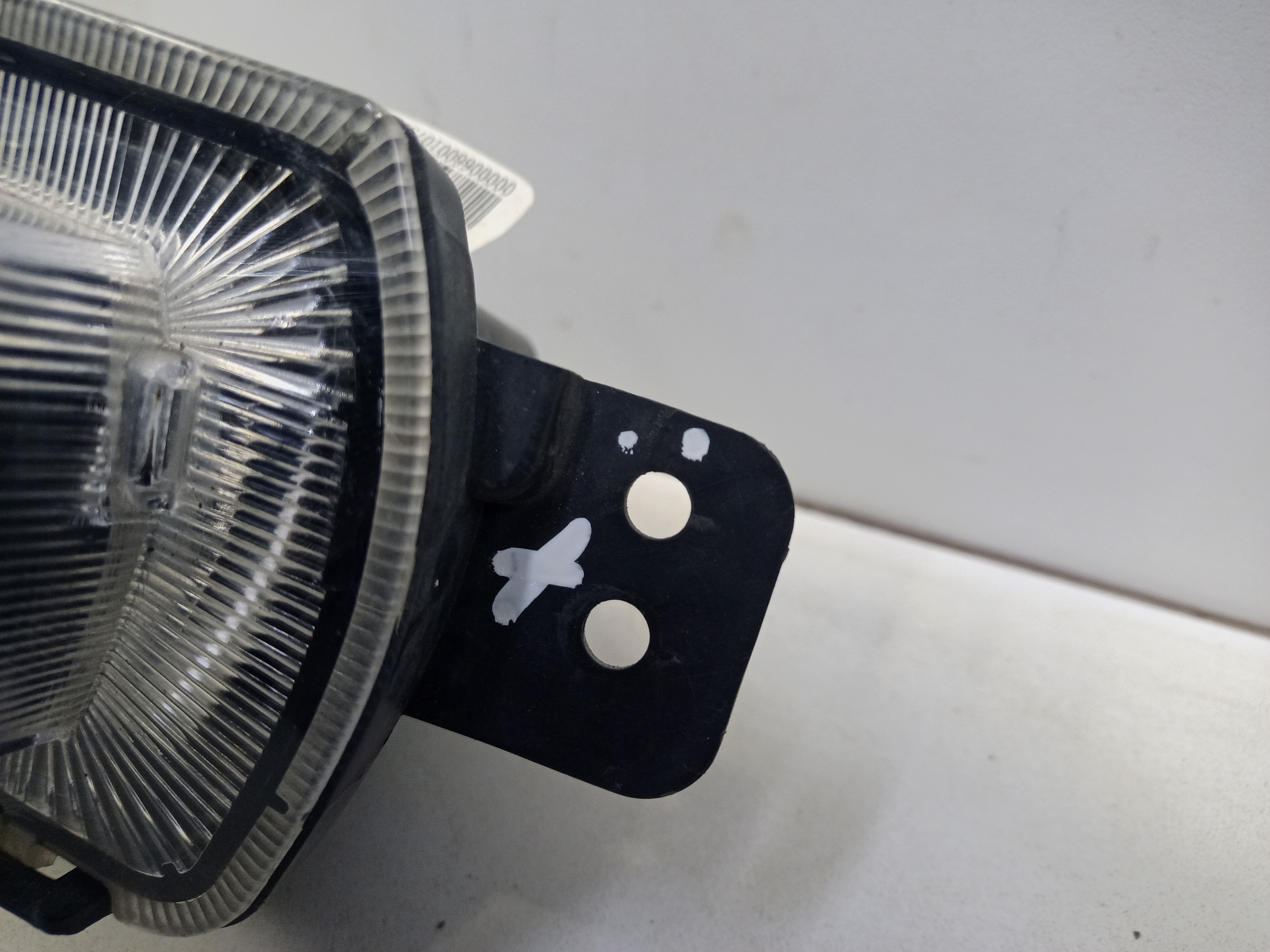 Фара ПТФ передняя правая Geely Coolray