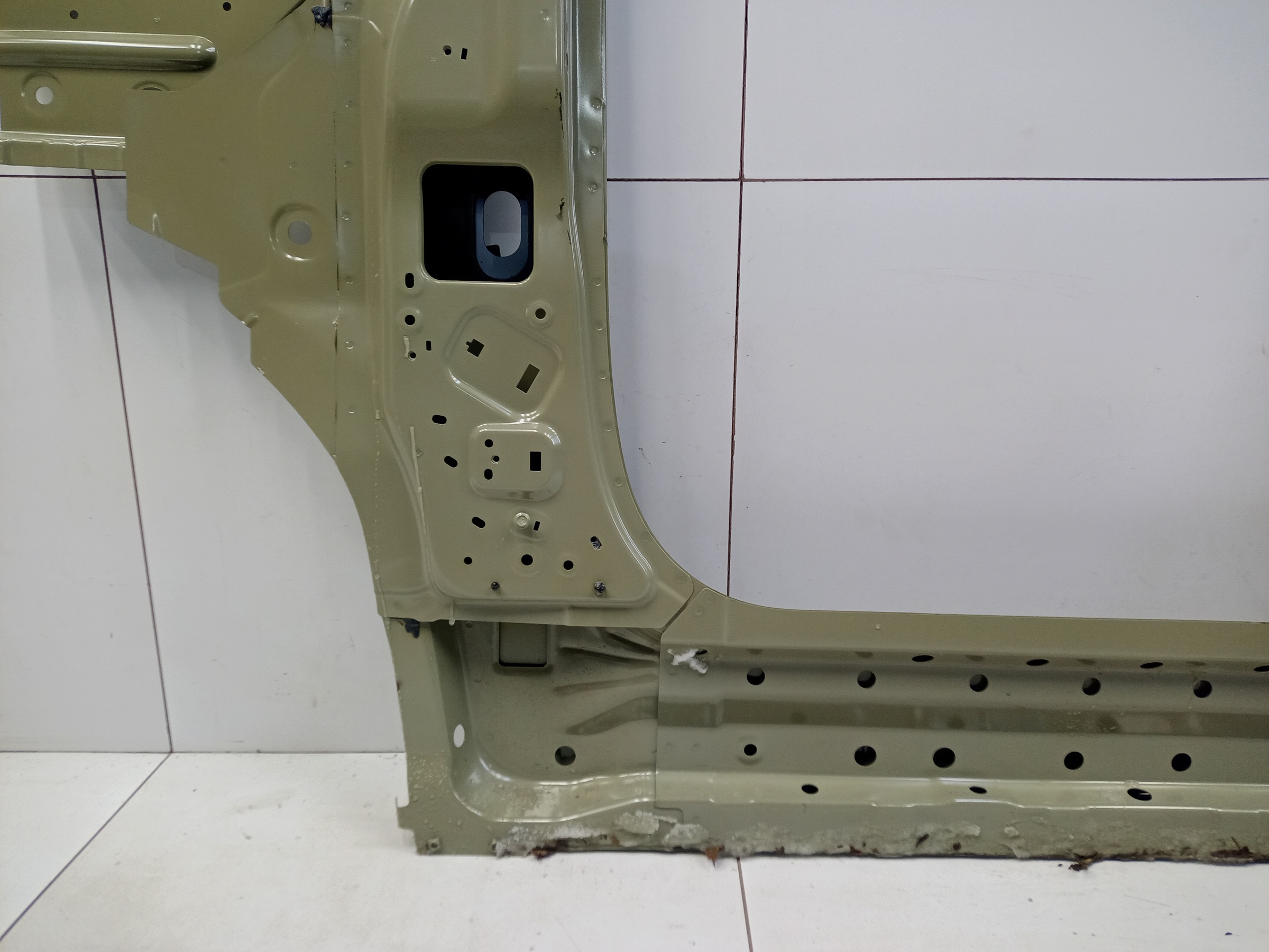 Панель кузова боковая правая Great Wall Poer