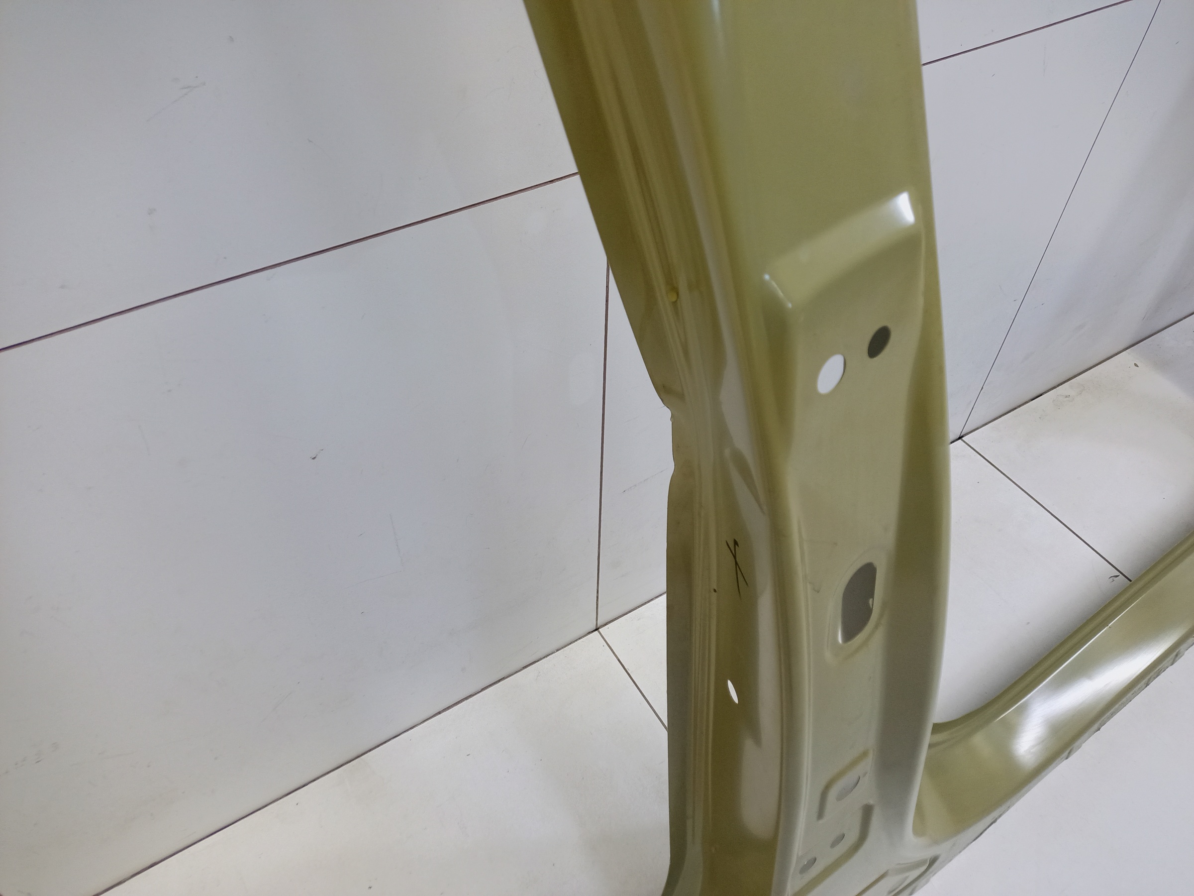 Панель кузова боковая правая Haval H5 2