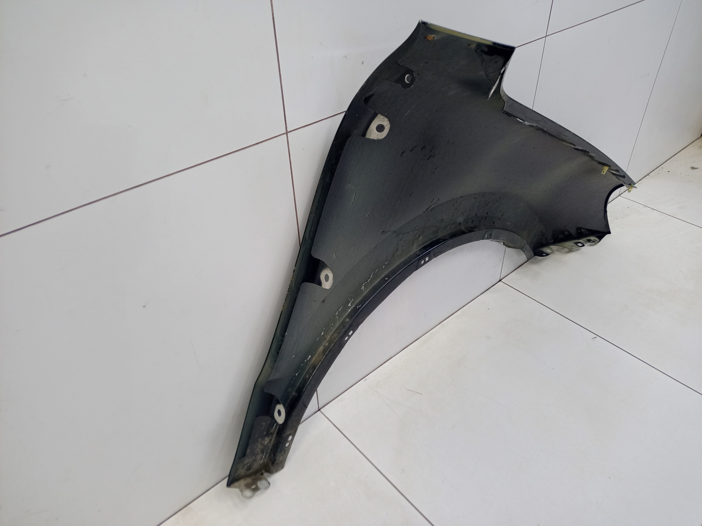 Крыло переднее левое Porsche Cayenne 3