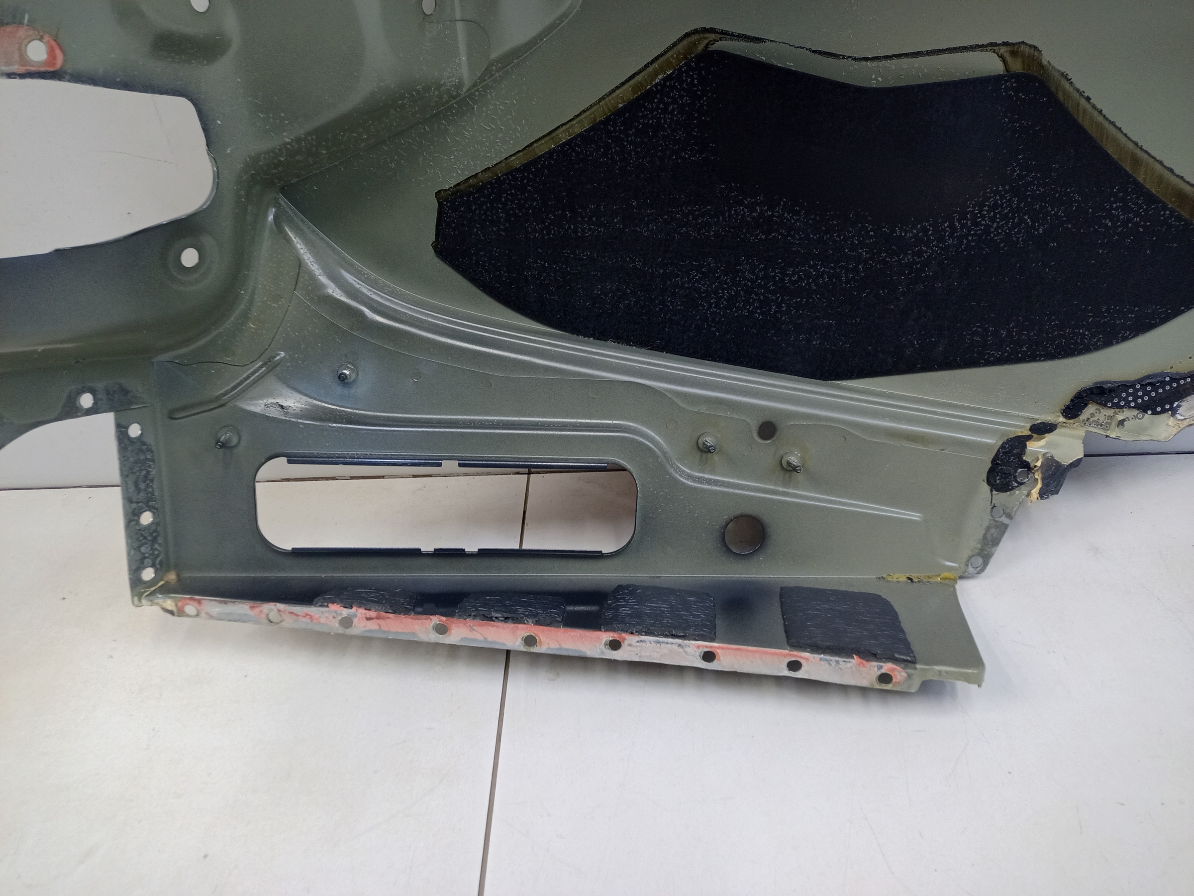 Крыло заднее левое Mercedes-Benz E-Klasse W213