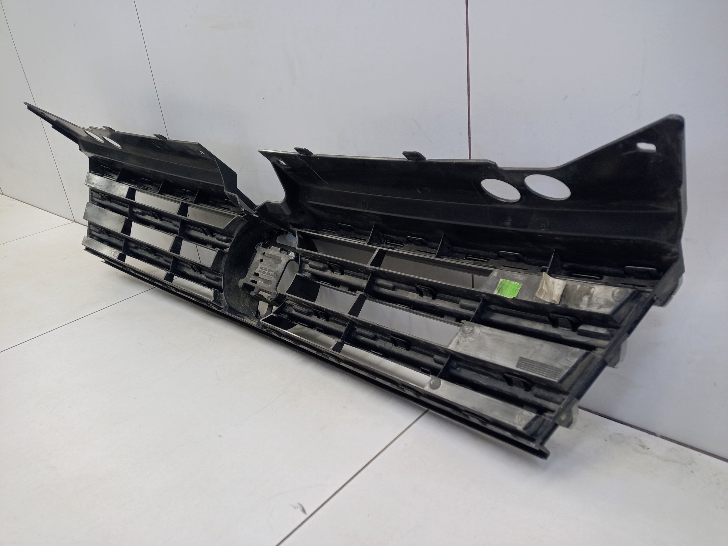 Решетка радиатора Volkswagen Tiguan 2