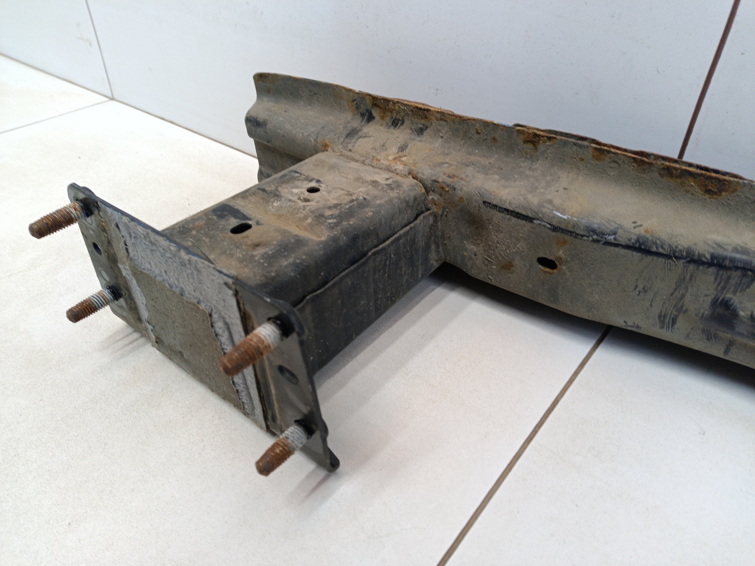 Усилитель заднего бампера Mercedes-Benz B-Klasse W246