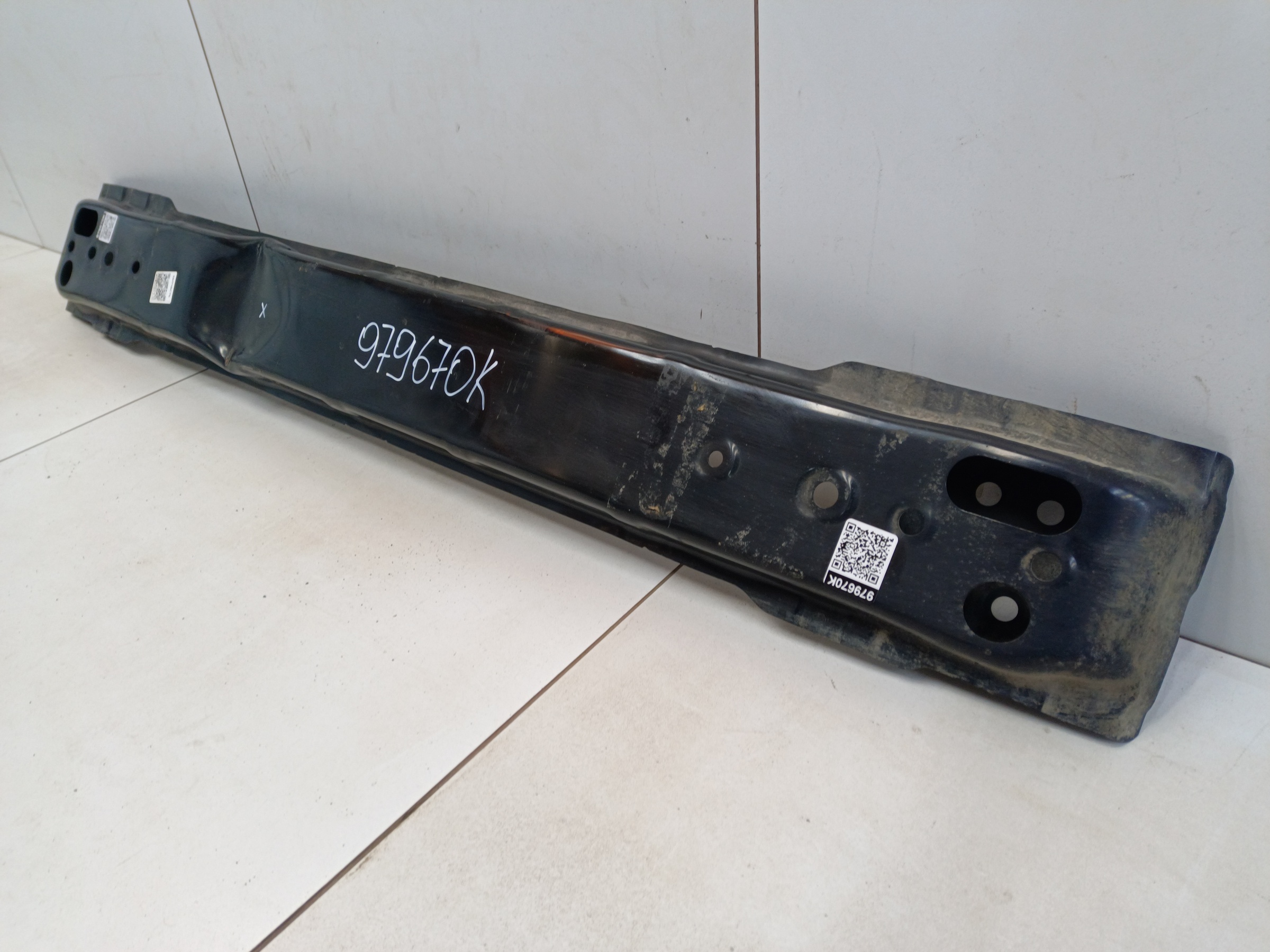 Усилитель заднего бампера Toyota Camry V70