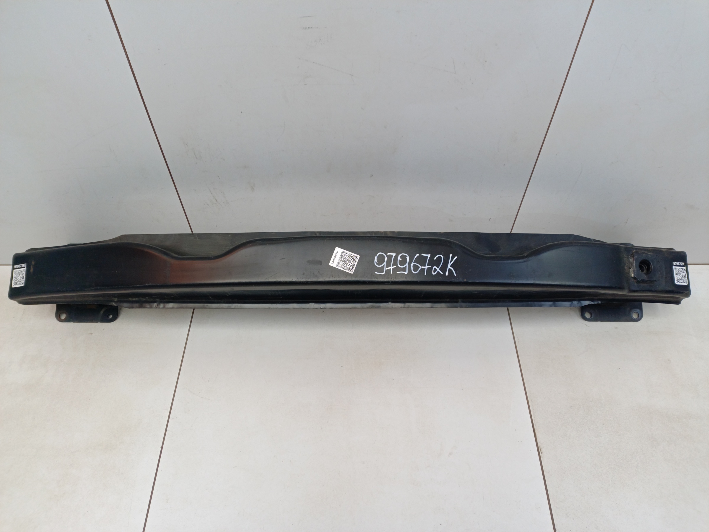 Усилитель заднего бампера Volkswagen Tiguan 1