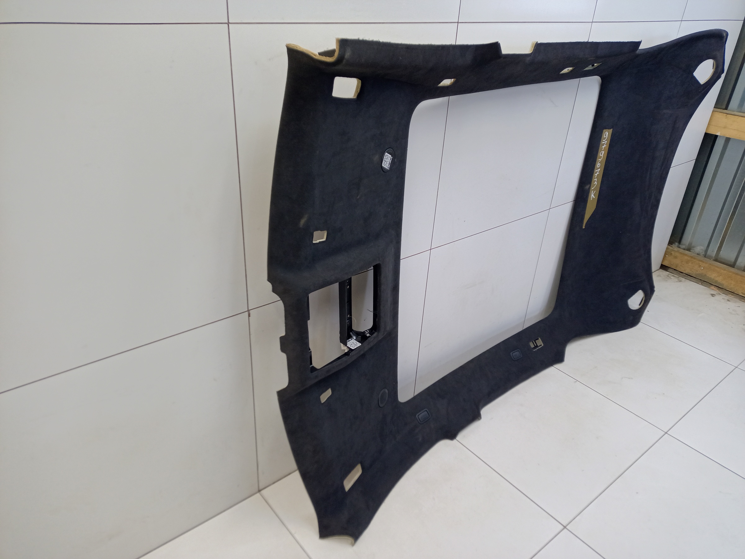 Обшивка крыши " потолок " Jaguar E-Pace Restail