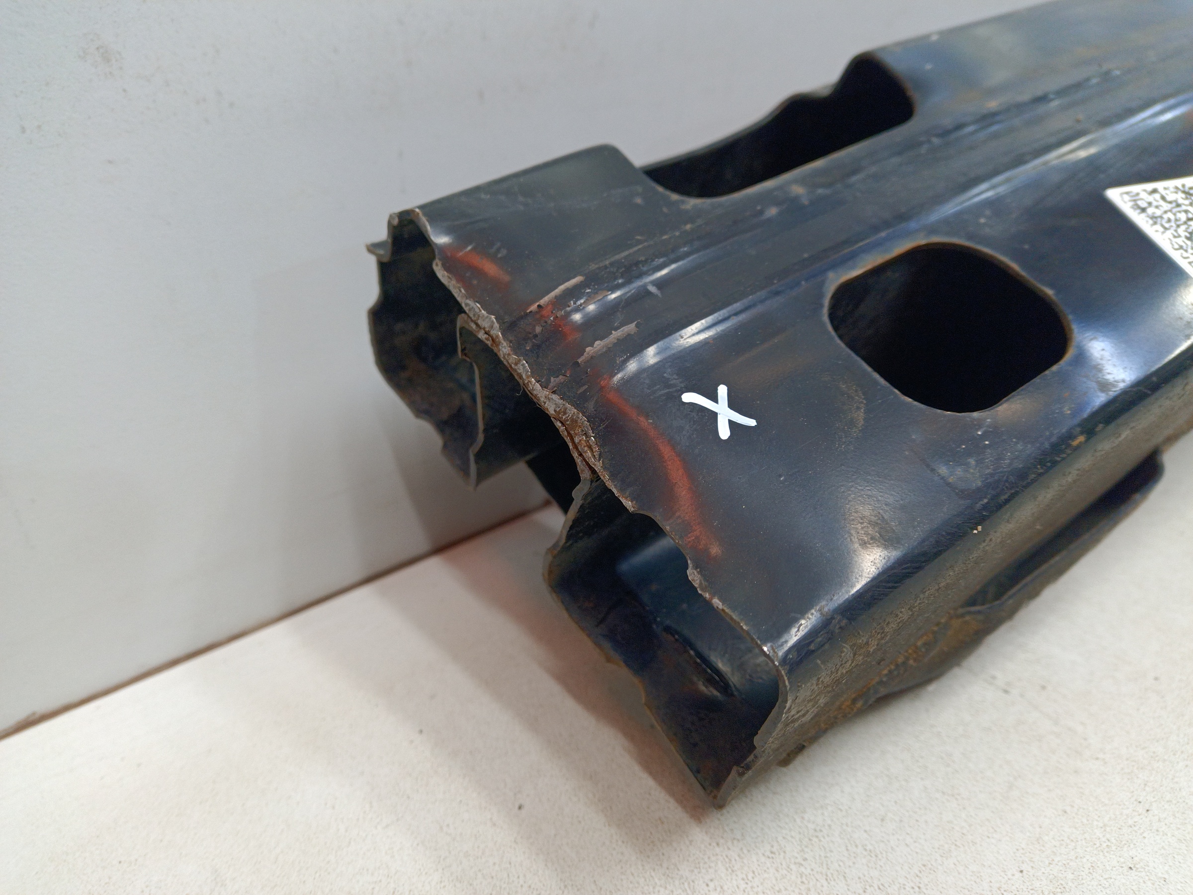 Усилитель заднего бампера Toyota RAV4 XA50