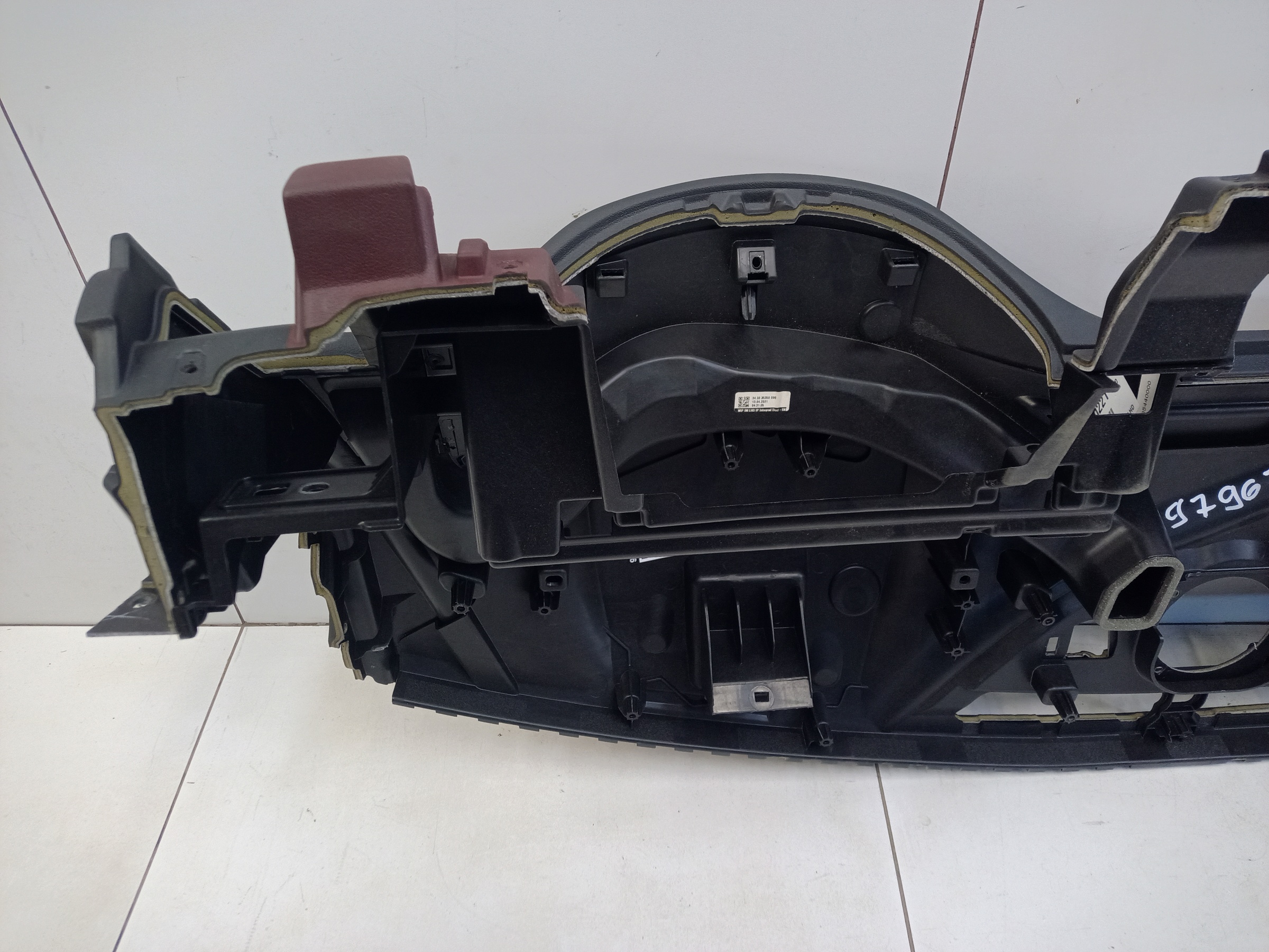 Торпедо Jaguar E-Pace Restail