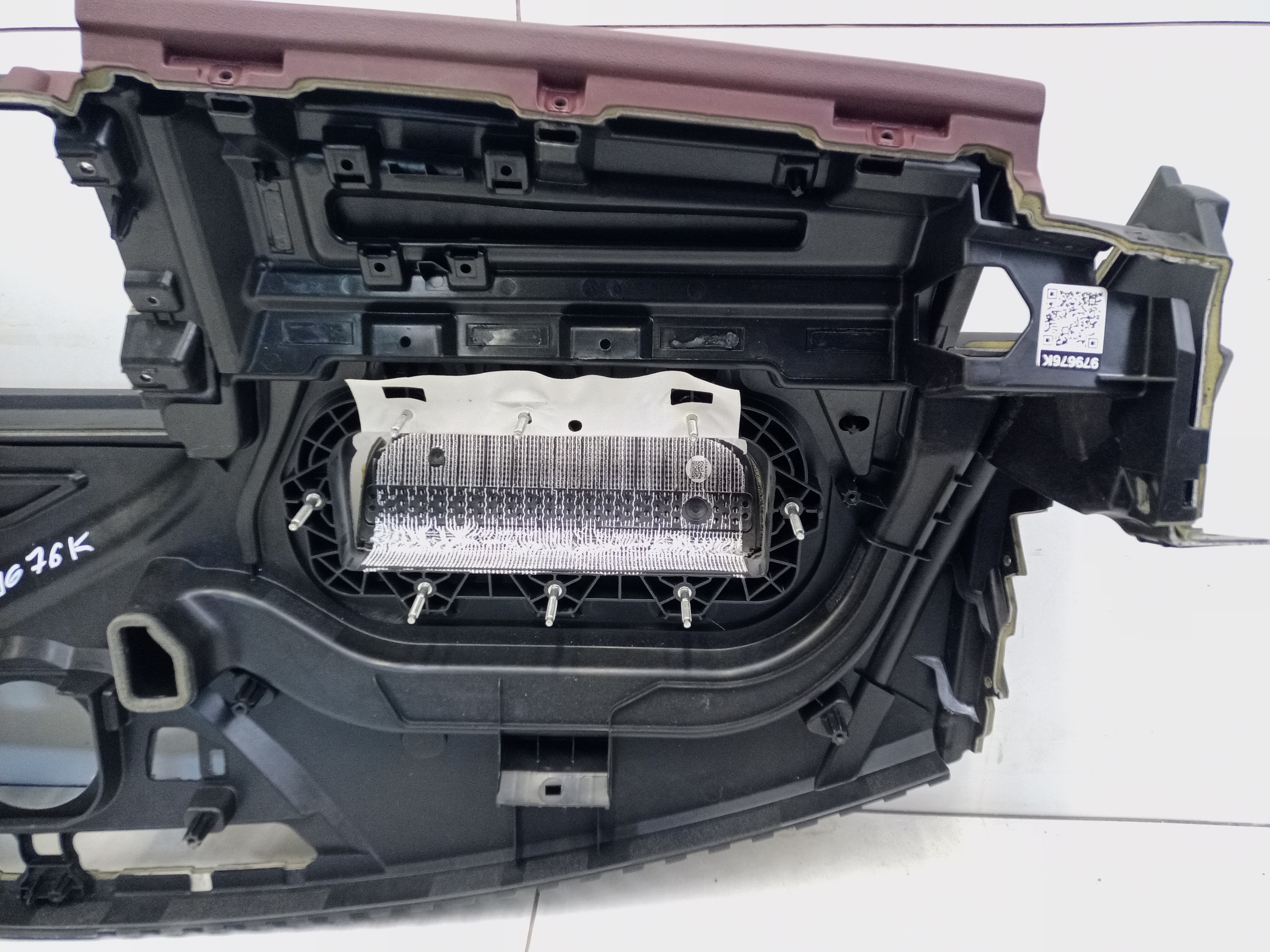 Торпедо Jaguar E-Pace Restail