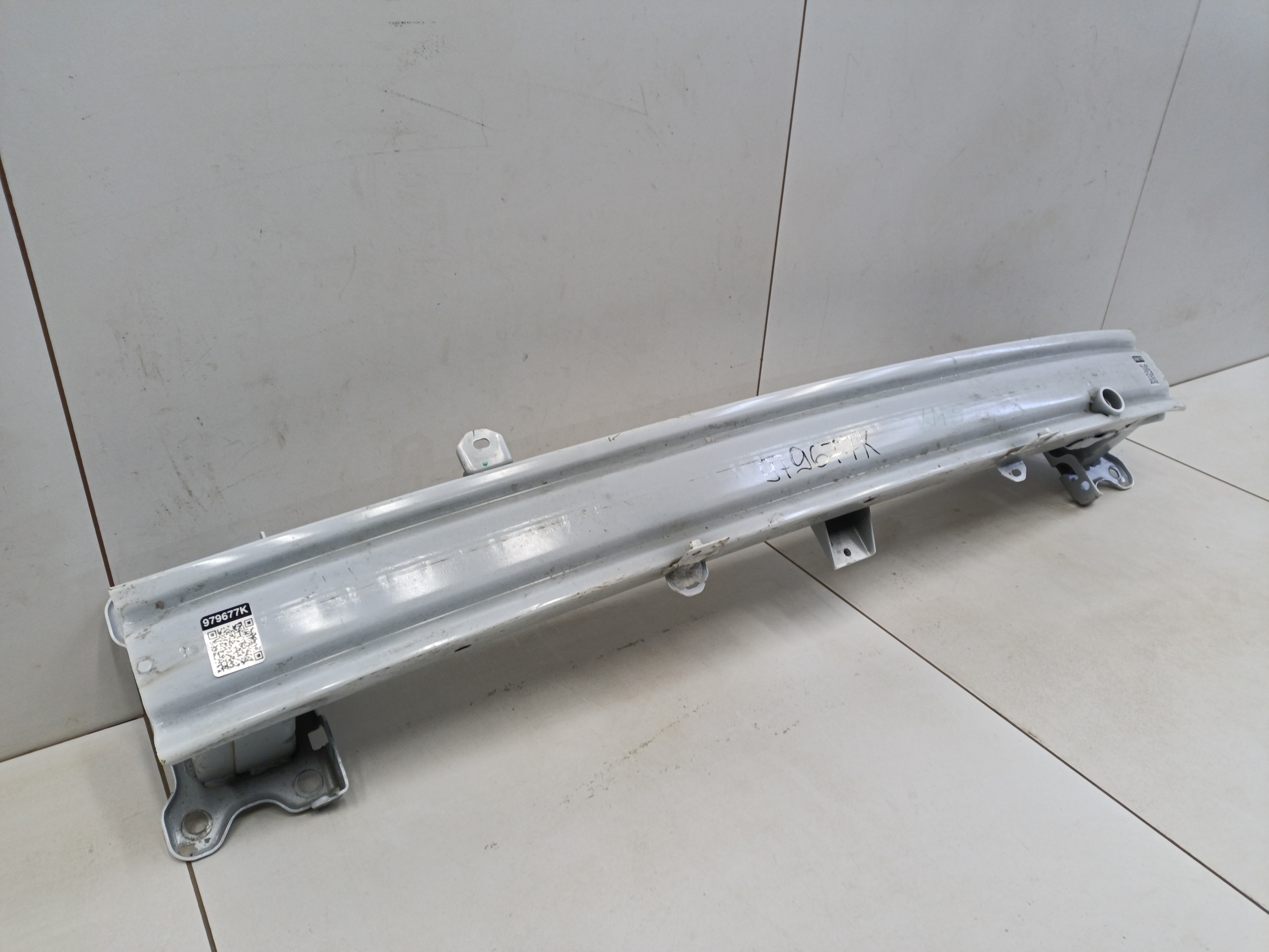 Усилитель переднего бампера Geely Coolray