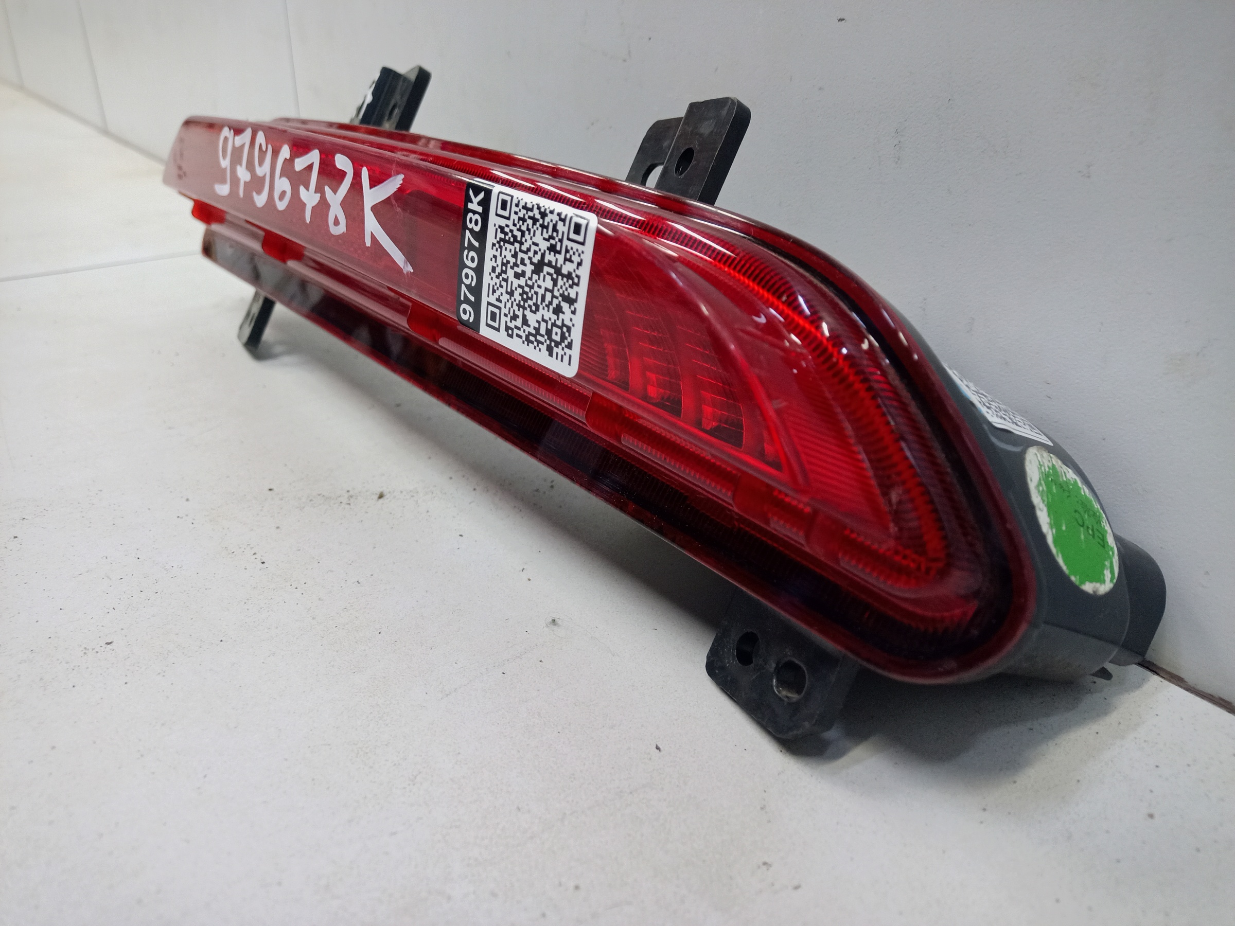 Фара ПТФ задняя правая Geely Atlas 2