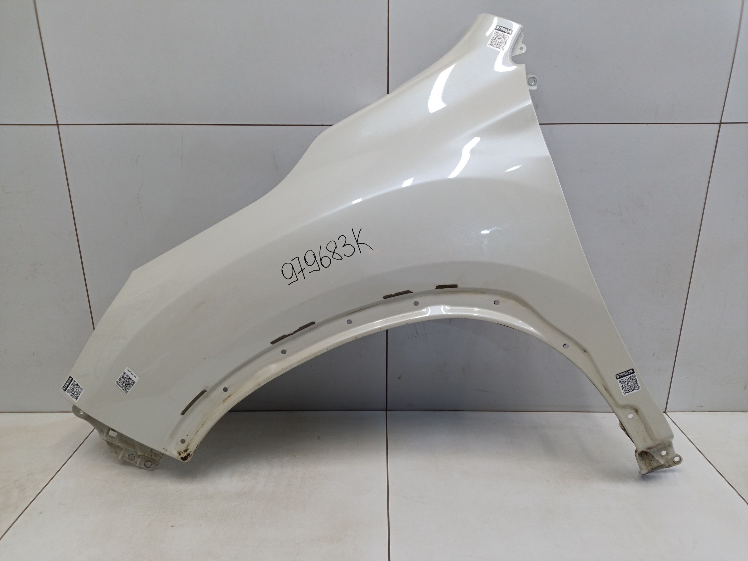 Крыло переднее левое Subaru Forester 5 SK
