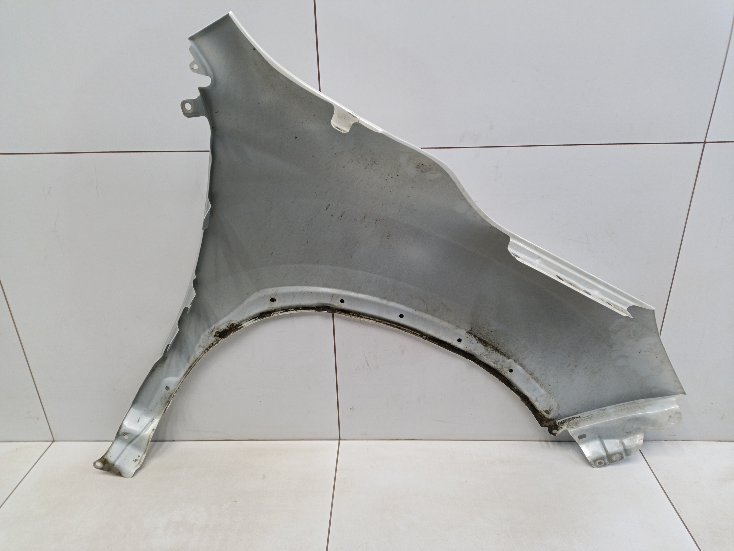 Крыло переднее левое Subaru Forester 5 SK