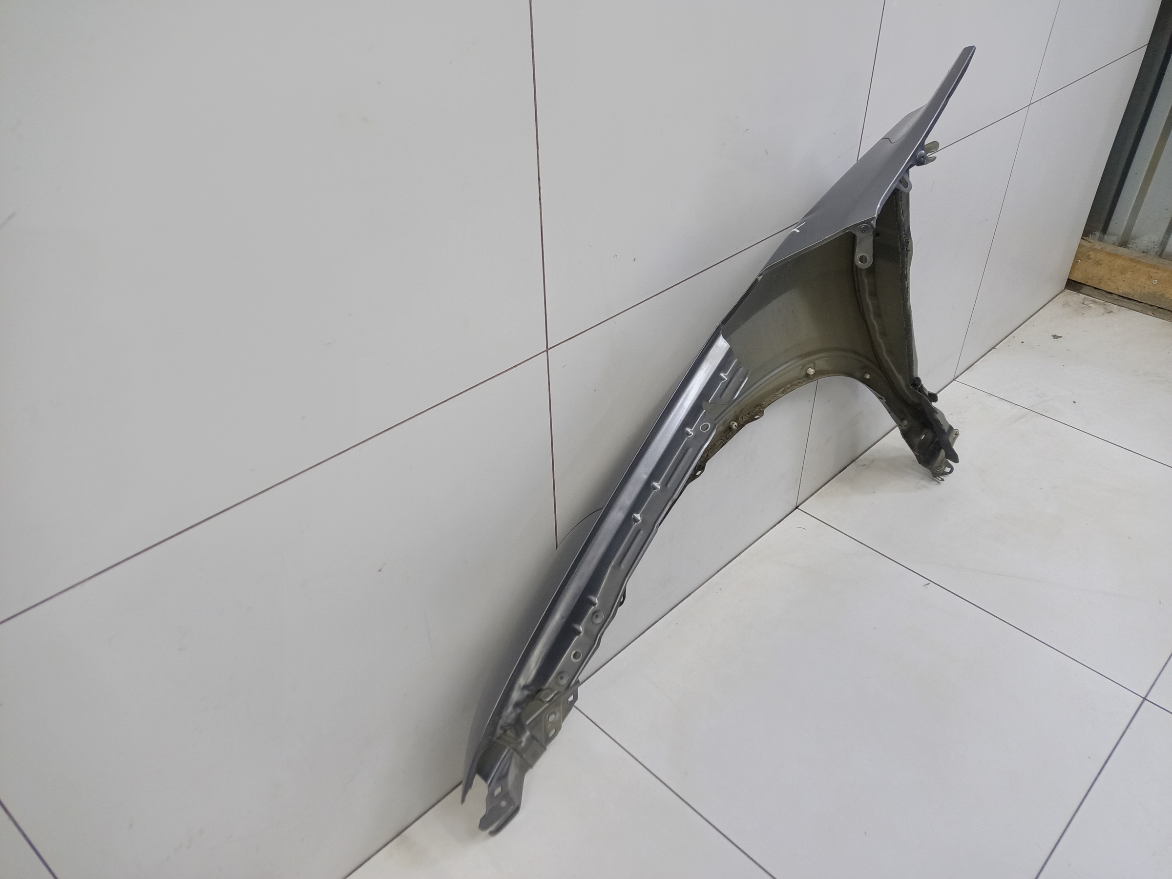 Крыло переднее правое Nissan X-Trail T32