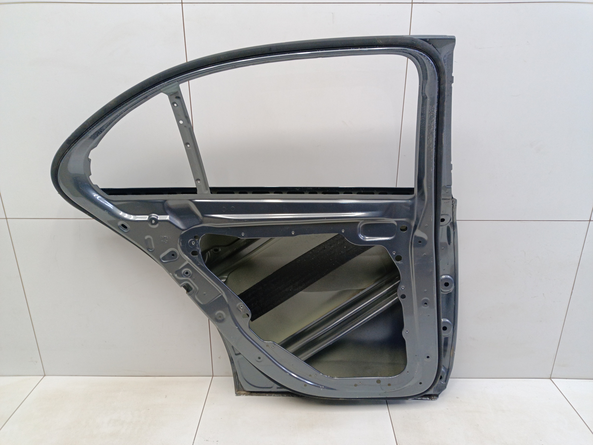 Дверь задняя левая Mercedes Benz E-klasse W213