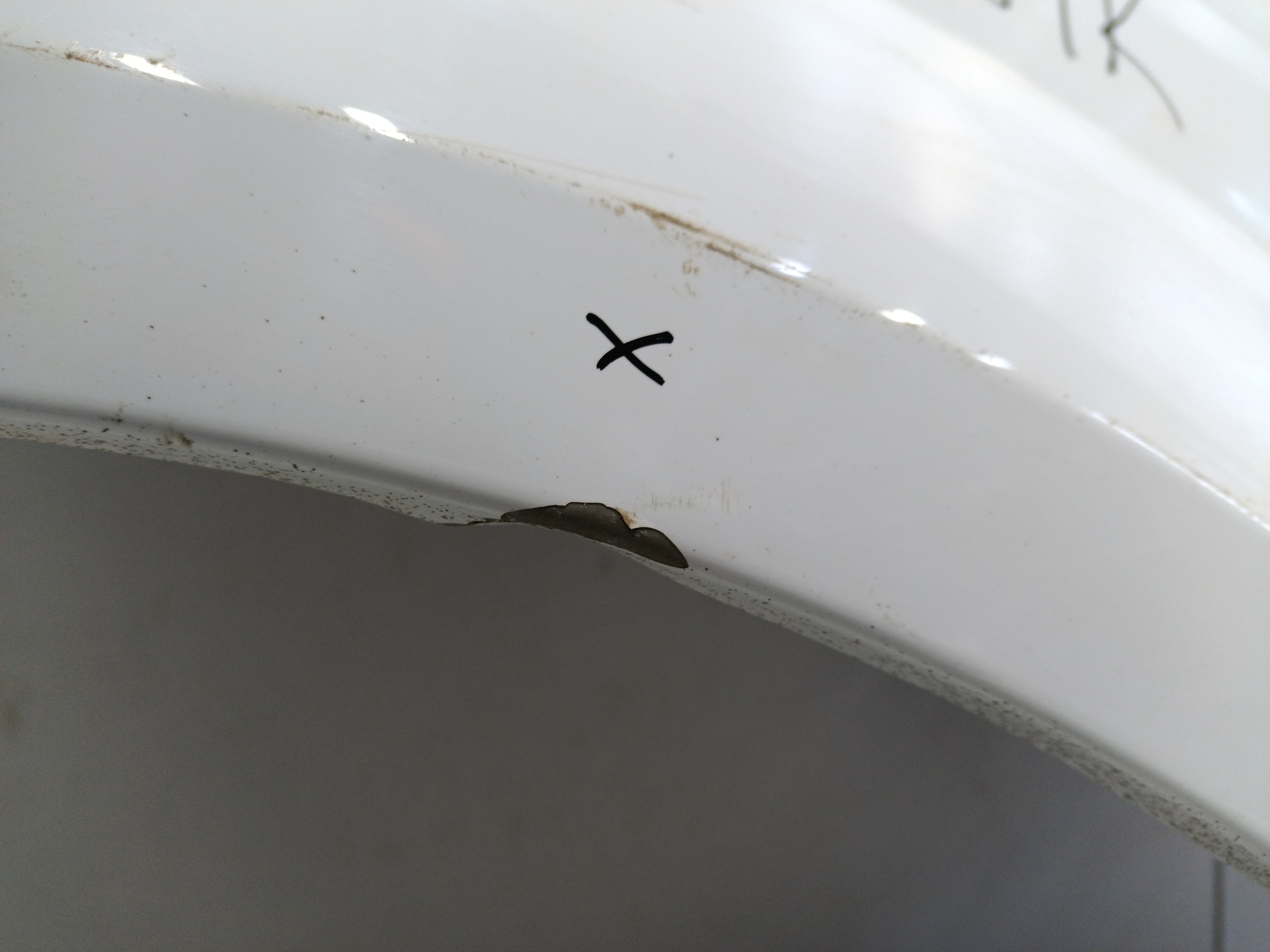 Крыло переднее правое Lada Largus 1