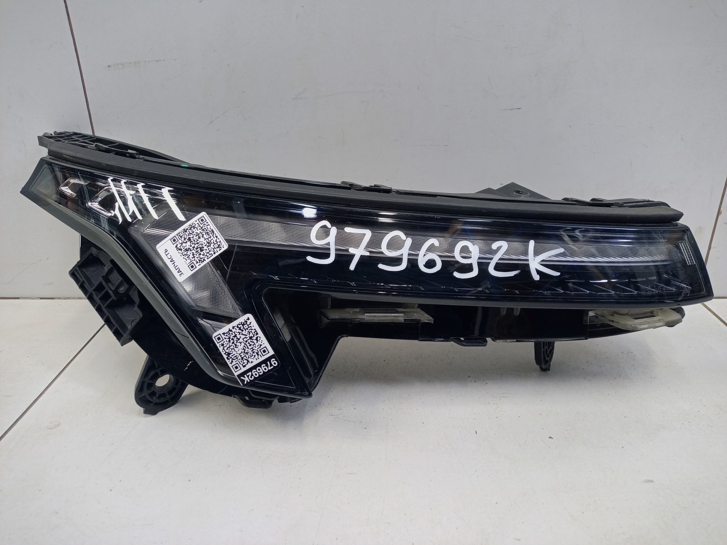 Фара ДХО передняя правая Москвич 3 LED